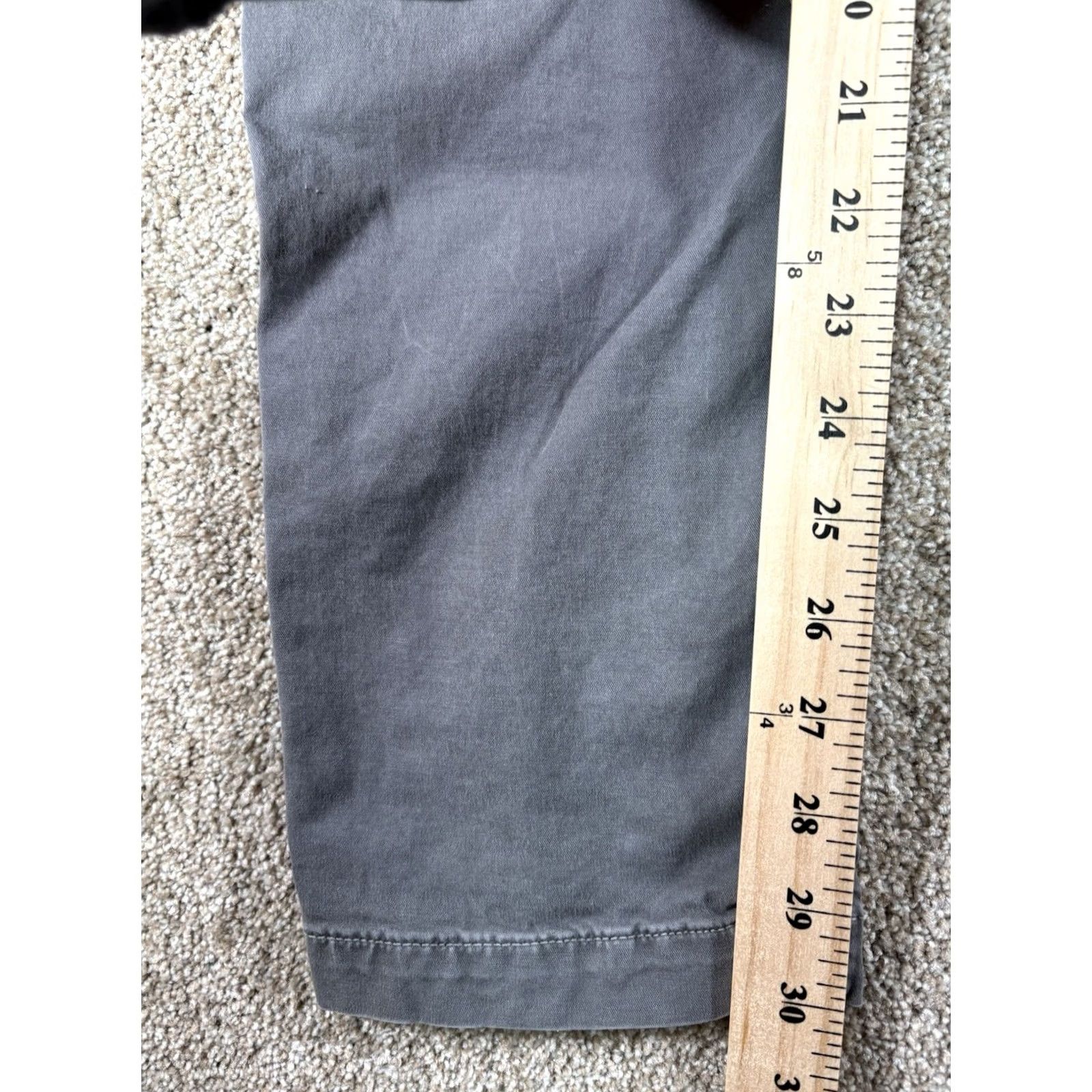 Vintage American Eagle Slim Fit Chino Pants Gray 30x30 30x32 Mens Regular Inseam 30 Cotton Spandex Extreme Flex Slim Harnessed Tag 30x32 Size US 30 / EU 46 - 7 Thumbnail