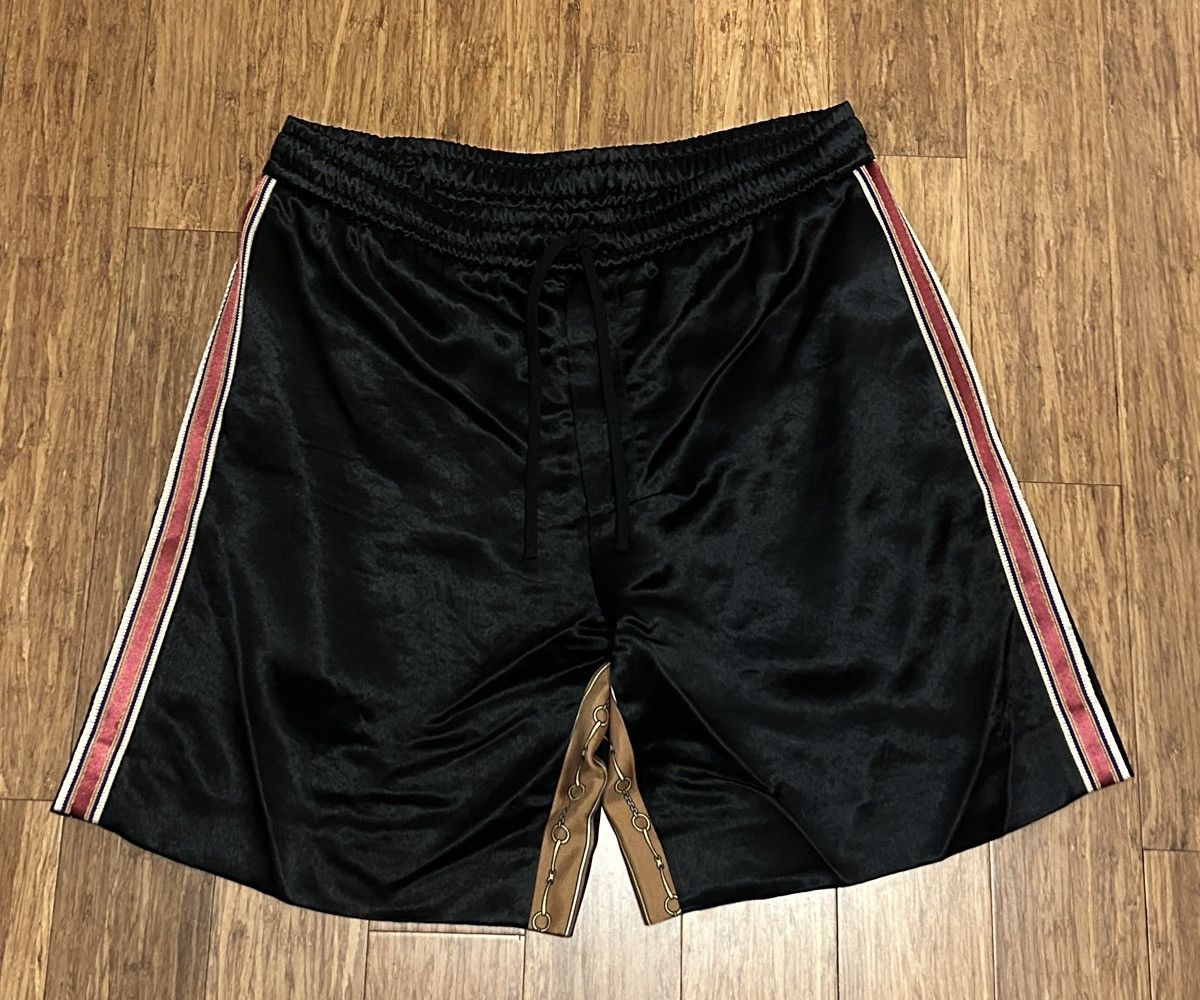 Gucci Gucci Men Chain Link Silk & Acetato Shorts size IT 48 Size US 34 / EU 50 - 4 Thumbnail