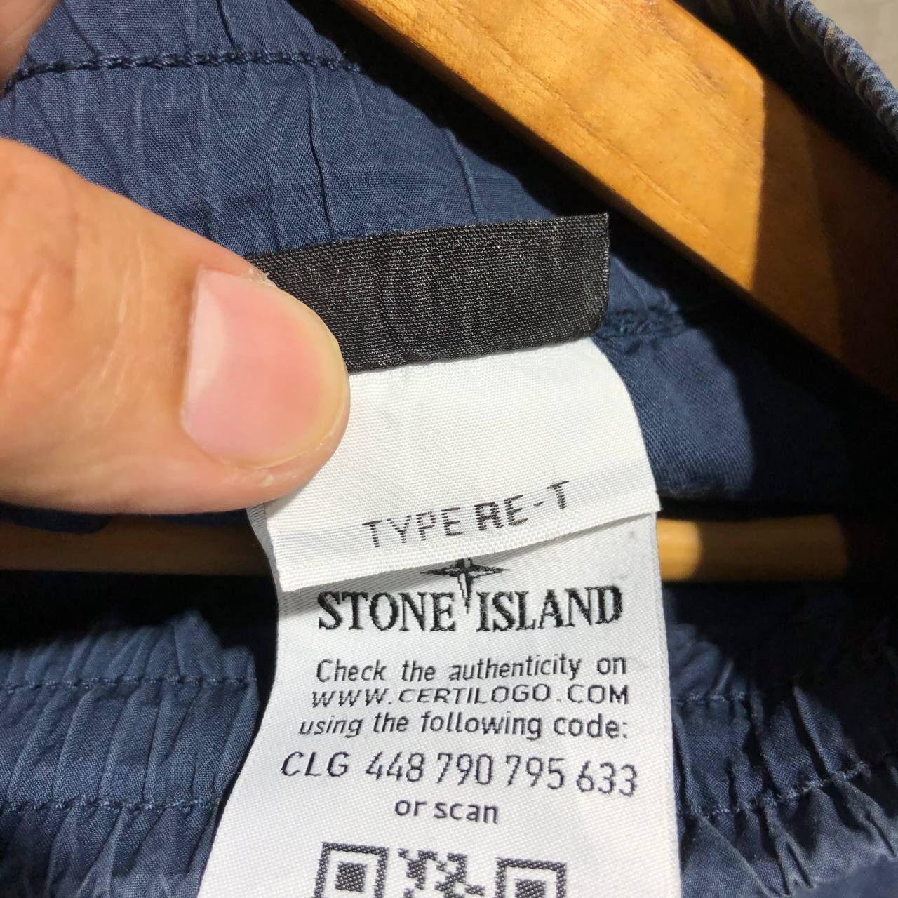 Stone Island Stone Island Re-T Egg shell jogger pants Size US 32 / EU 48 - 16 Thumbnail