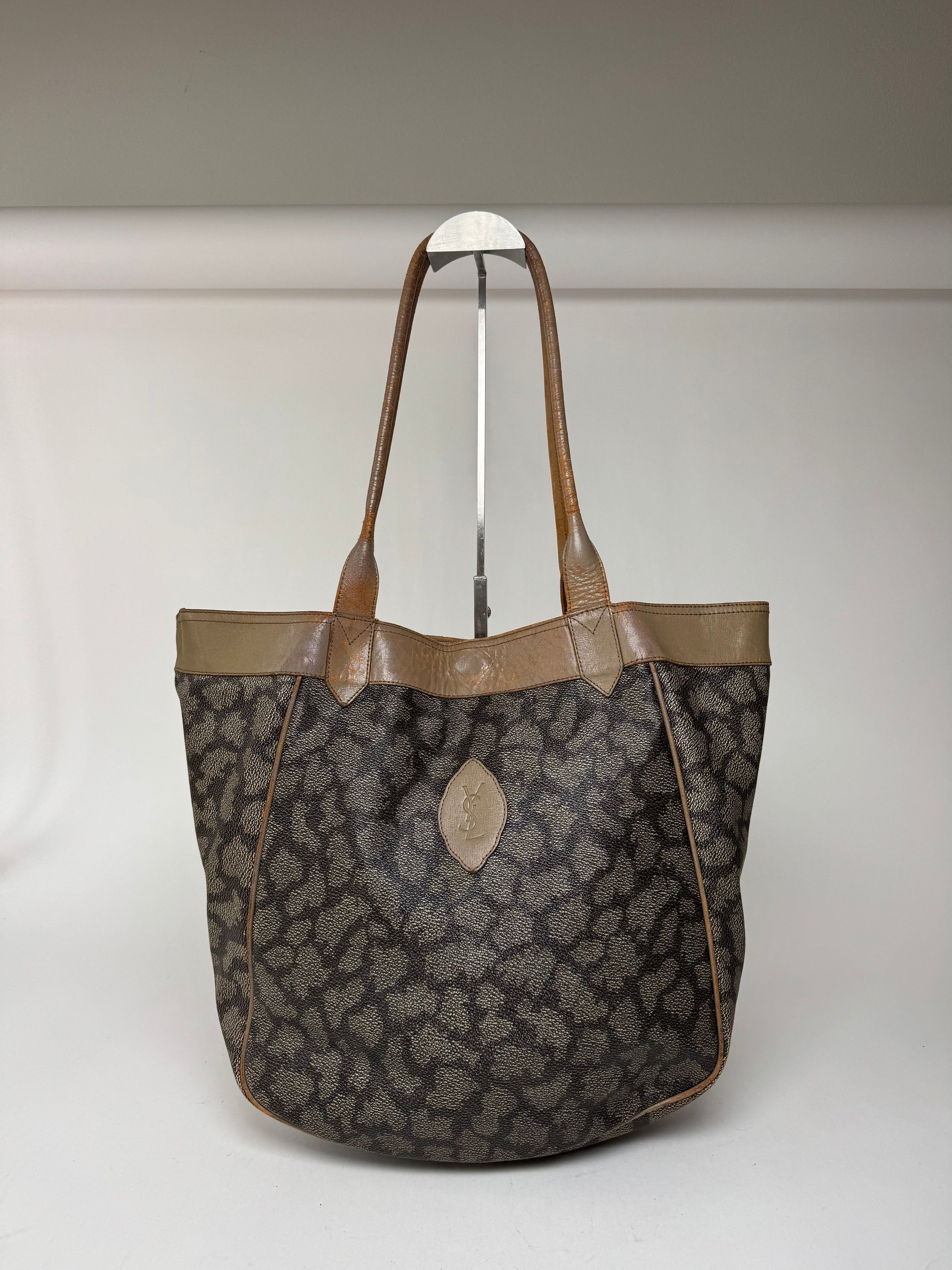Other Vintage Yves Saint Laurent Monogram Leather Shopper grey/bla Size ONE SIZE - 1 Thumbnail