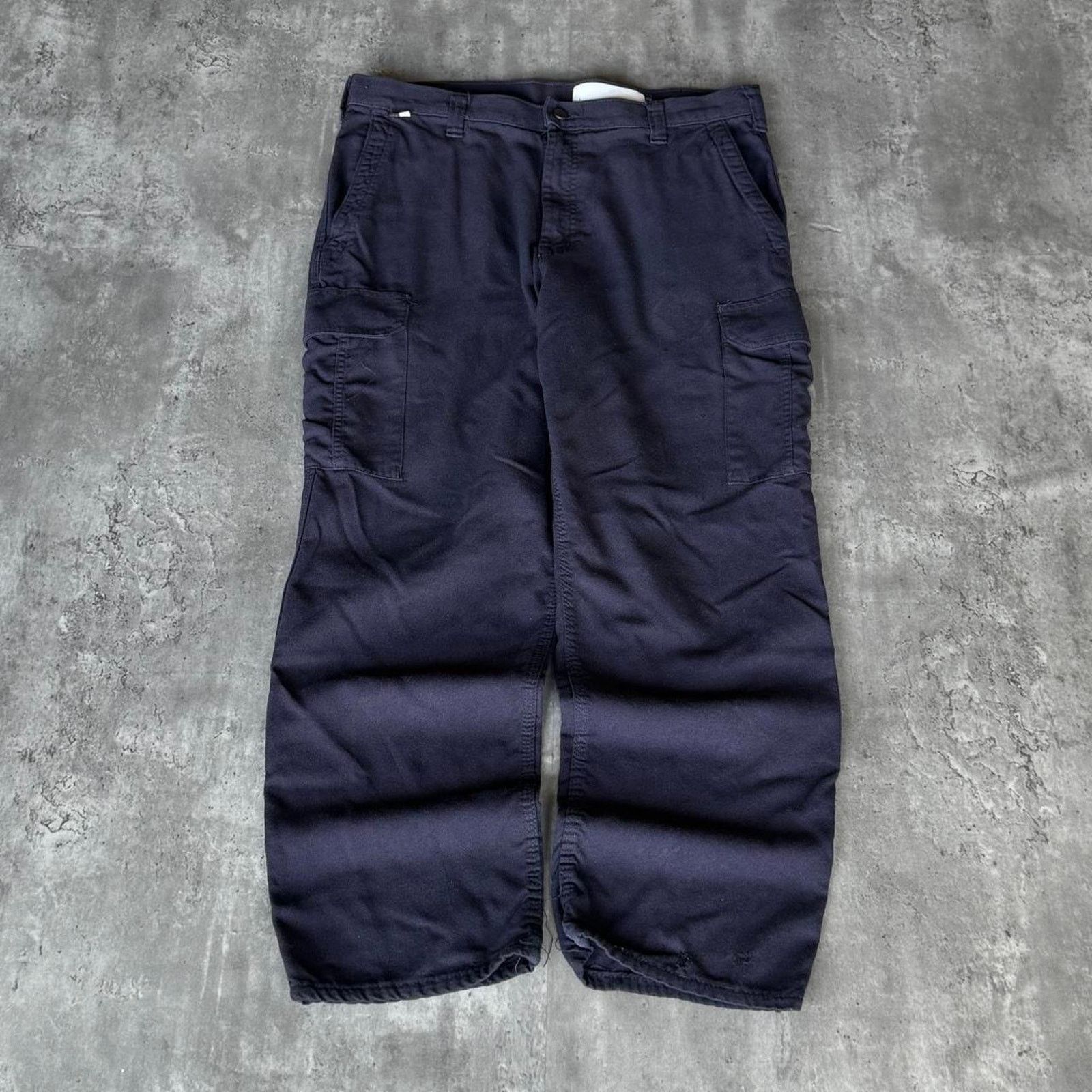 Carhartt × Carhartt Wip × Vintage Vintage Y2K Carhartt Navy Blue Cargo Skater Technical Pants Size US 34 / EU 50 - 1 Thumbnail