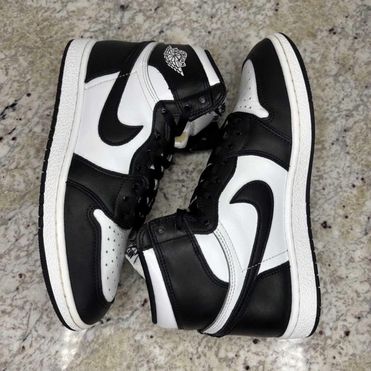 Jordan Brand Size 9 - Jordan 1 Retro '85 OG High Black White CLEAN W/BOX Size US 9 / EU 42 - 12 Thumbnail
