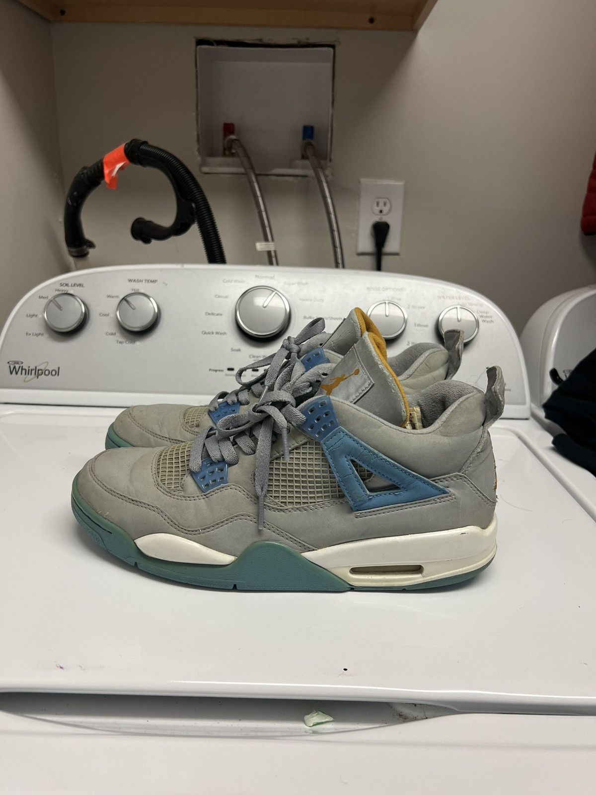 mist blue 4s
