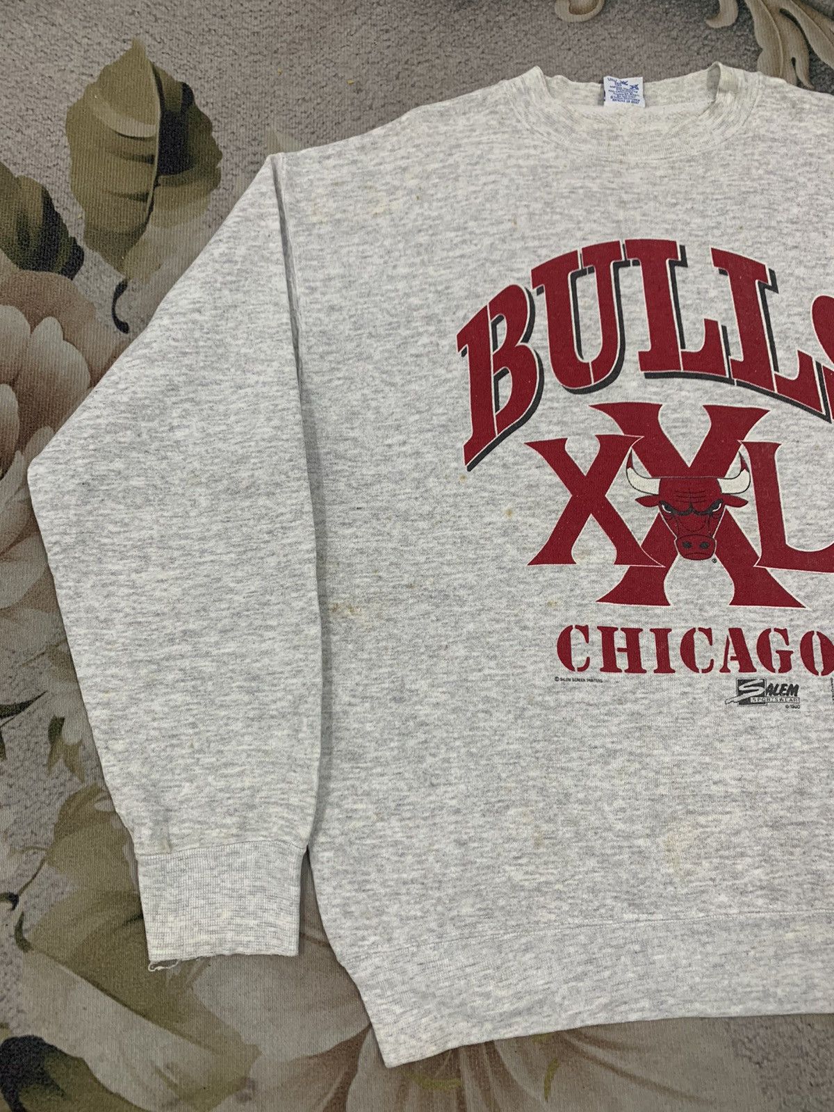 NBA × Salem Sportswear × Vintage Vtg Bulls Chicago Sweatshirt by Salem Sportswear Size US L / EU 52-54 / 3 - 3 Thumbnail