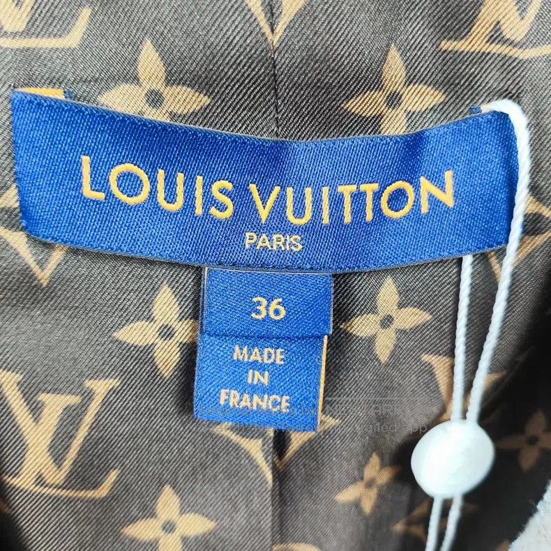 Louis Vuitton Louis Vuitton Tweed two-pocket blazer Size XS / US 0-2 / IT 36-38 - 4 Thumbnail