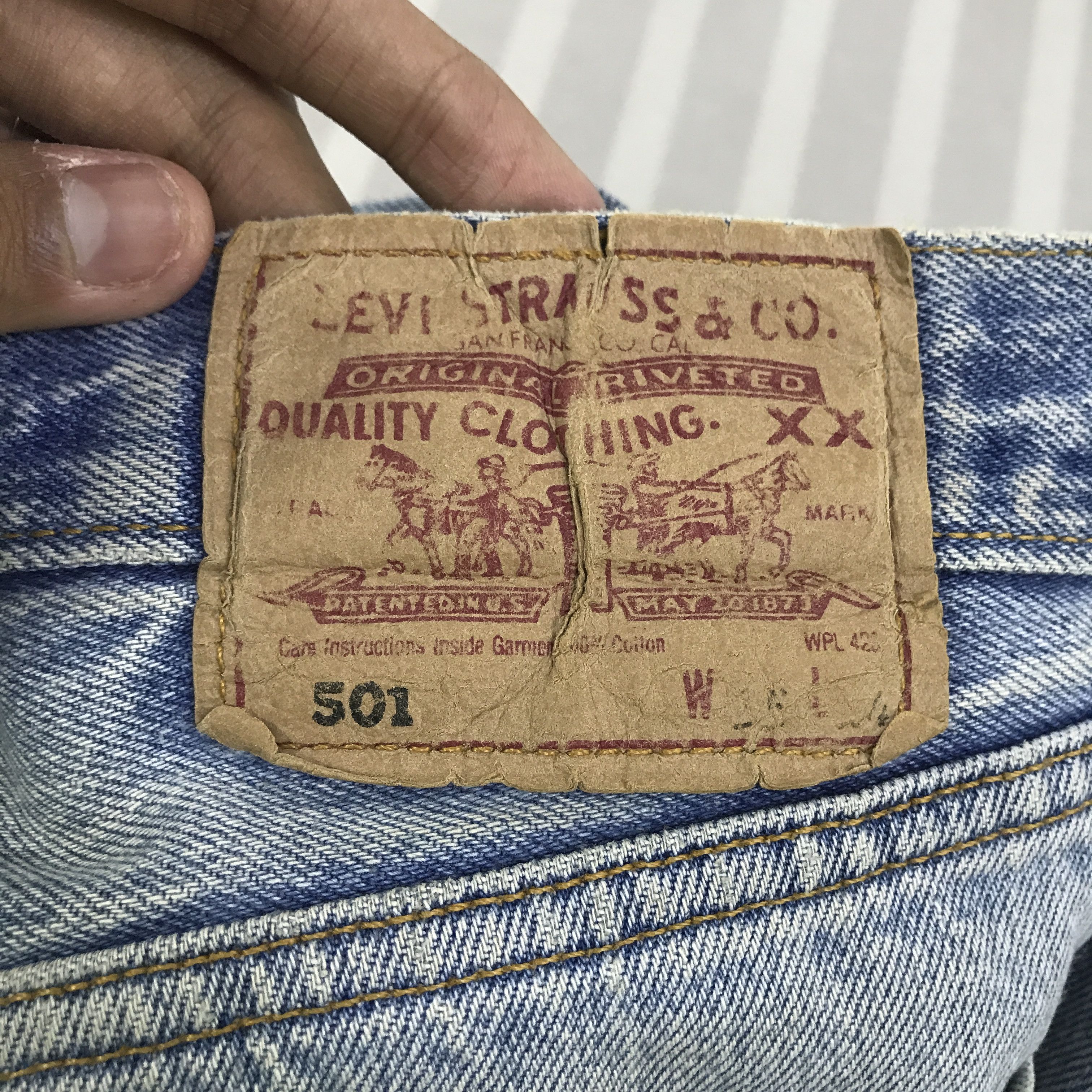 Levi's Vintage Distressed Levis 501 denim Jeans Pants K129B9 Size US 32 / EU 48 - 15 Thumbnail