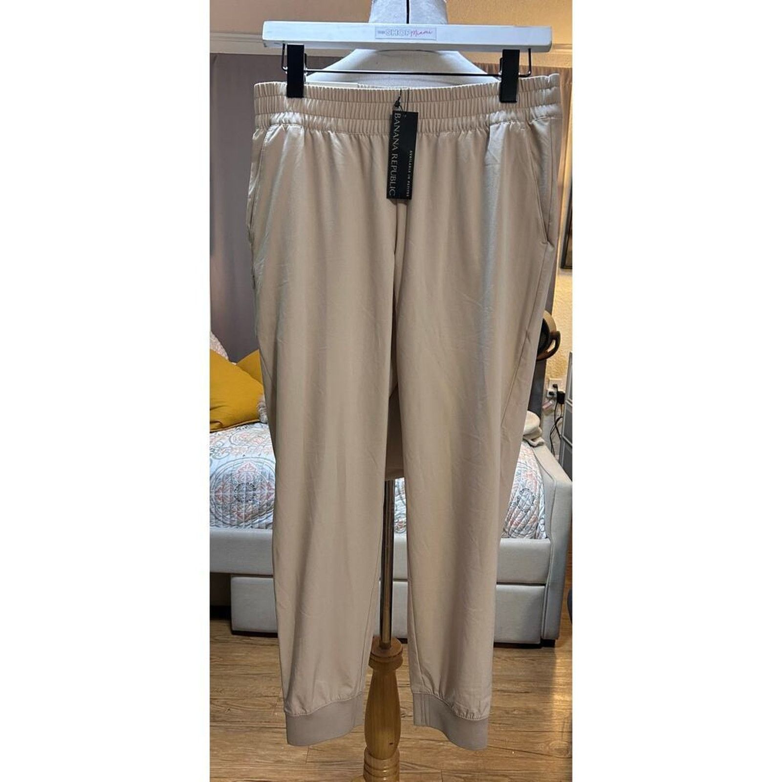Banana Republic Nwt- Banana Republic- TENCEL™ UTILITY JOGGER PANT-Small Size 28" / US 6 / IT 42 - 2 Thumbnail