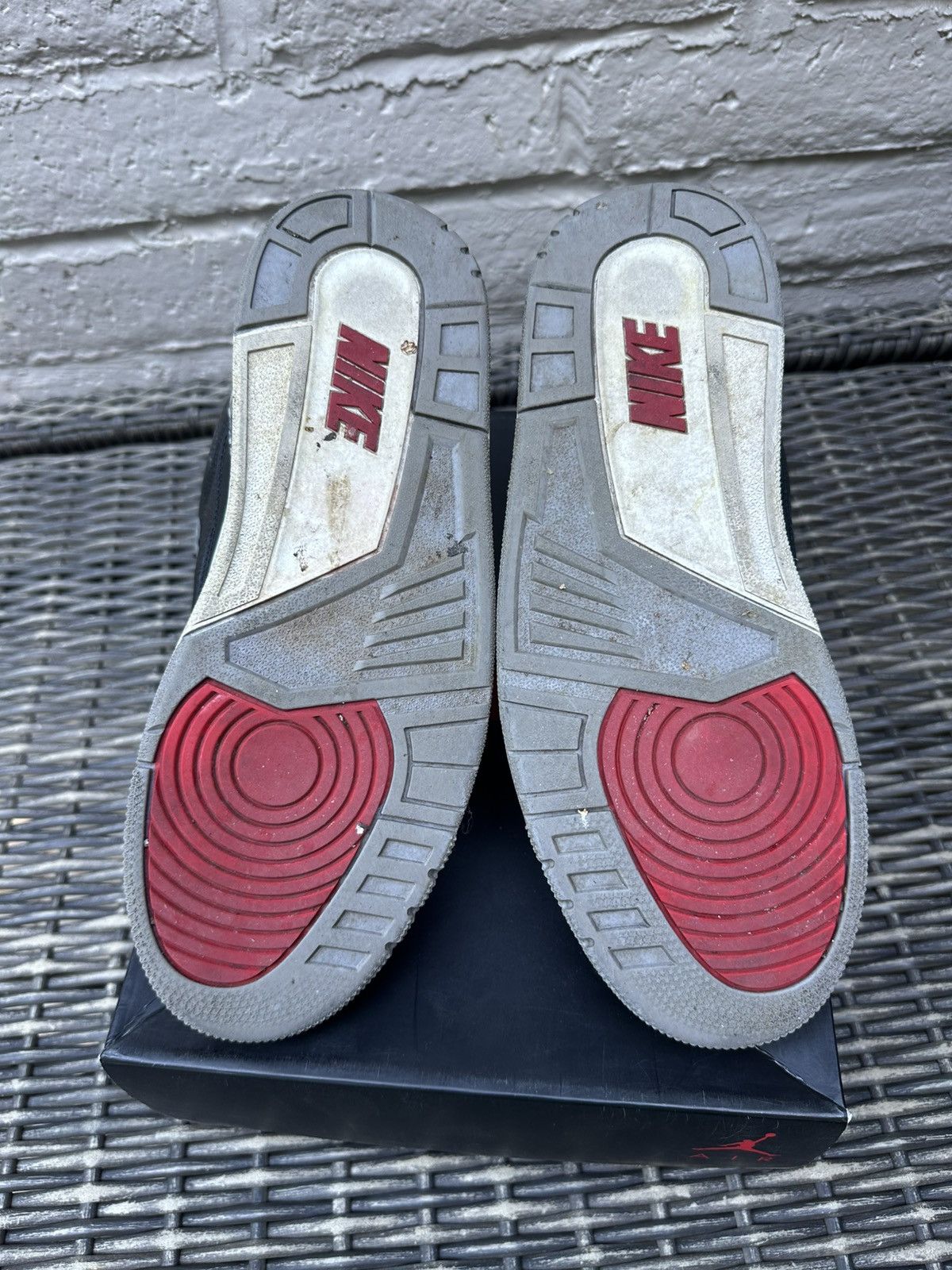 Jordan Brand Jordan 3 Black Cement 2018 Size US 10.5 / EU 43-44 - 8 Thumbnail