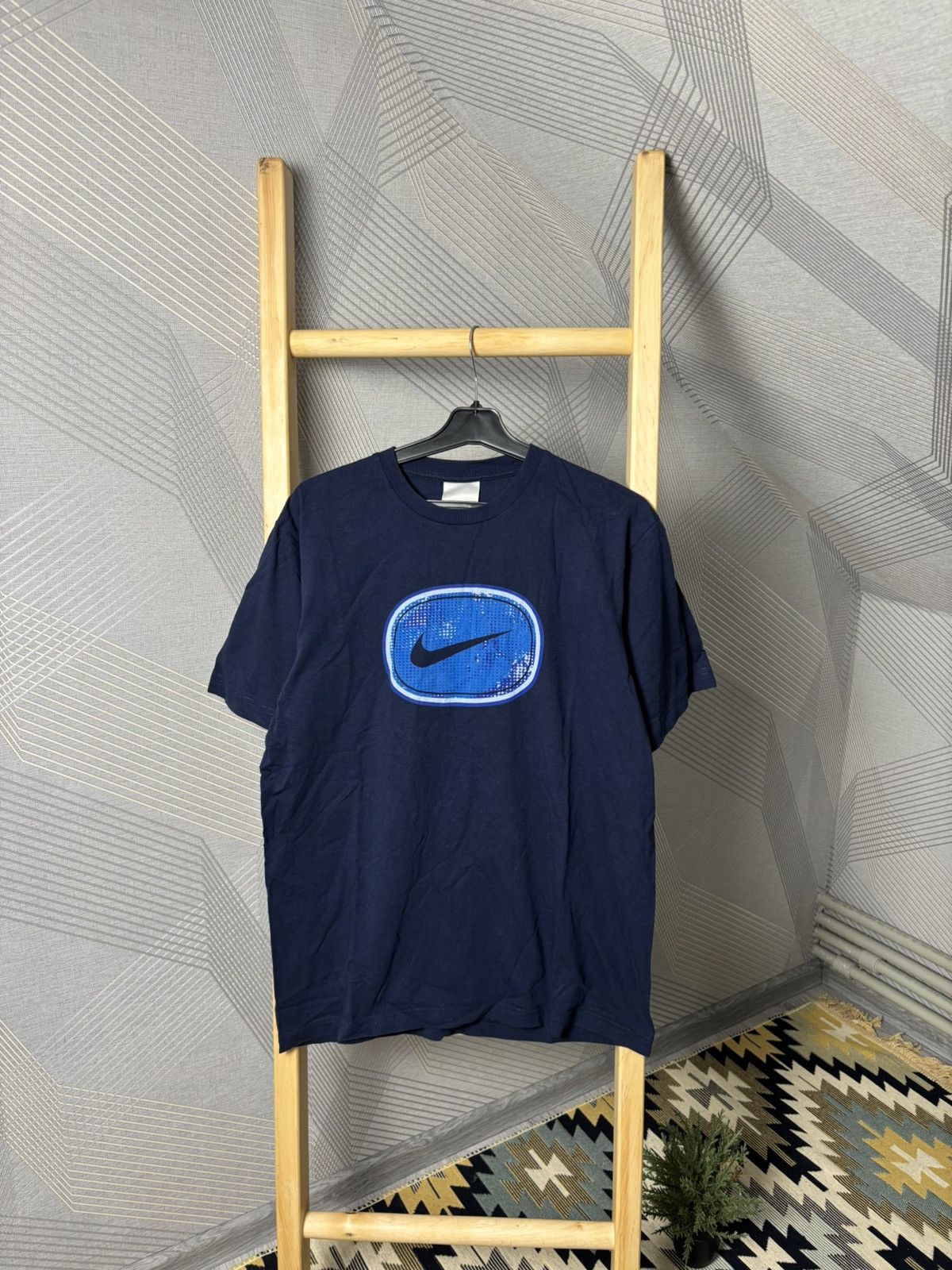 Nike Vintage Nike 90`s big logo t-shirt Size US M / EU 48-50 / 2 - 1 Thumbnail