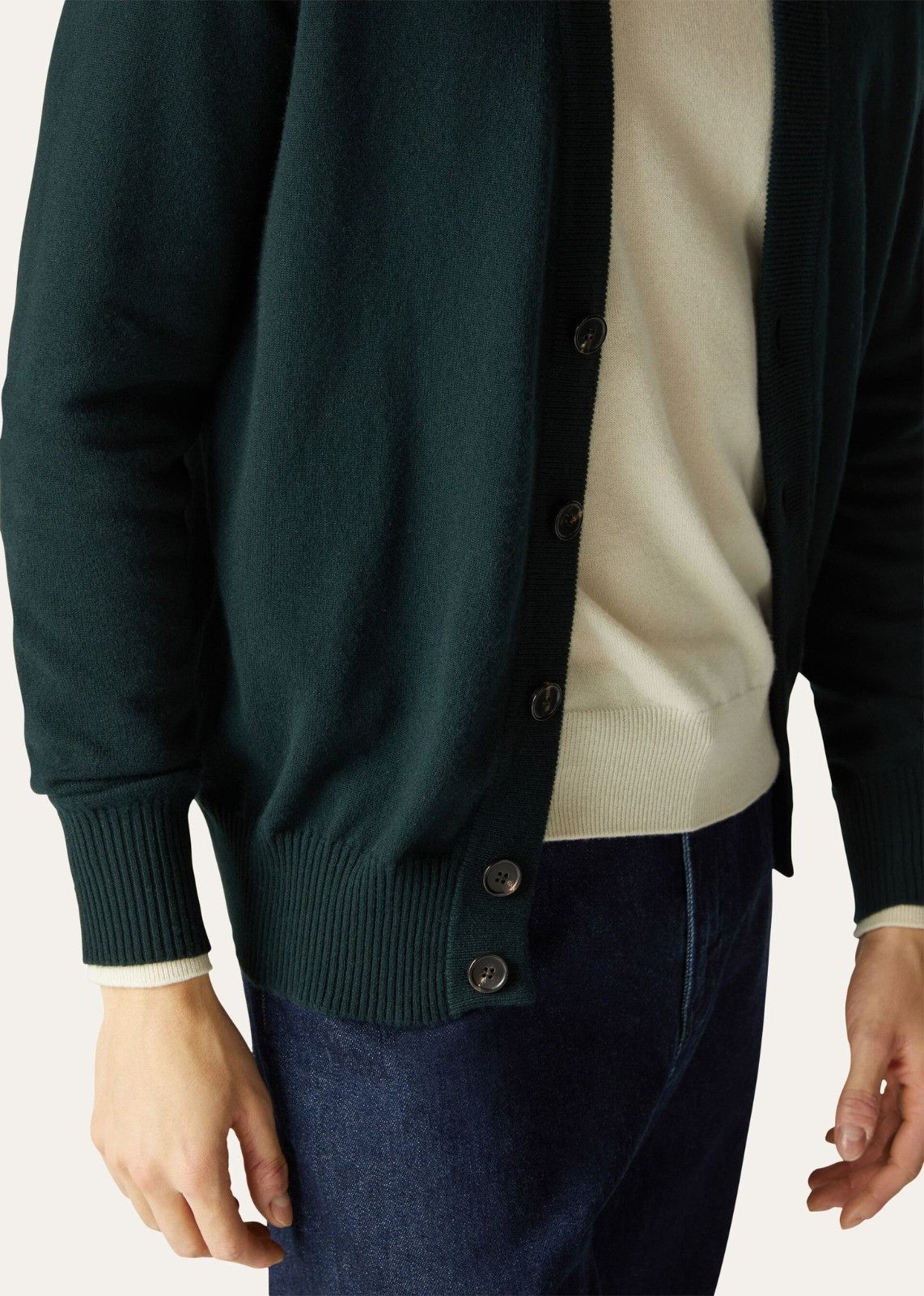 Loro Piana o1srvl11e1224 Baby Cashmere Cardigan in Dark Green Size US S / EU 44-46 / 1 - 4 Thumbnail