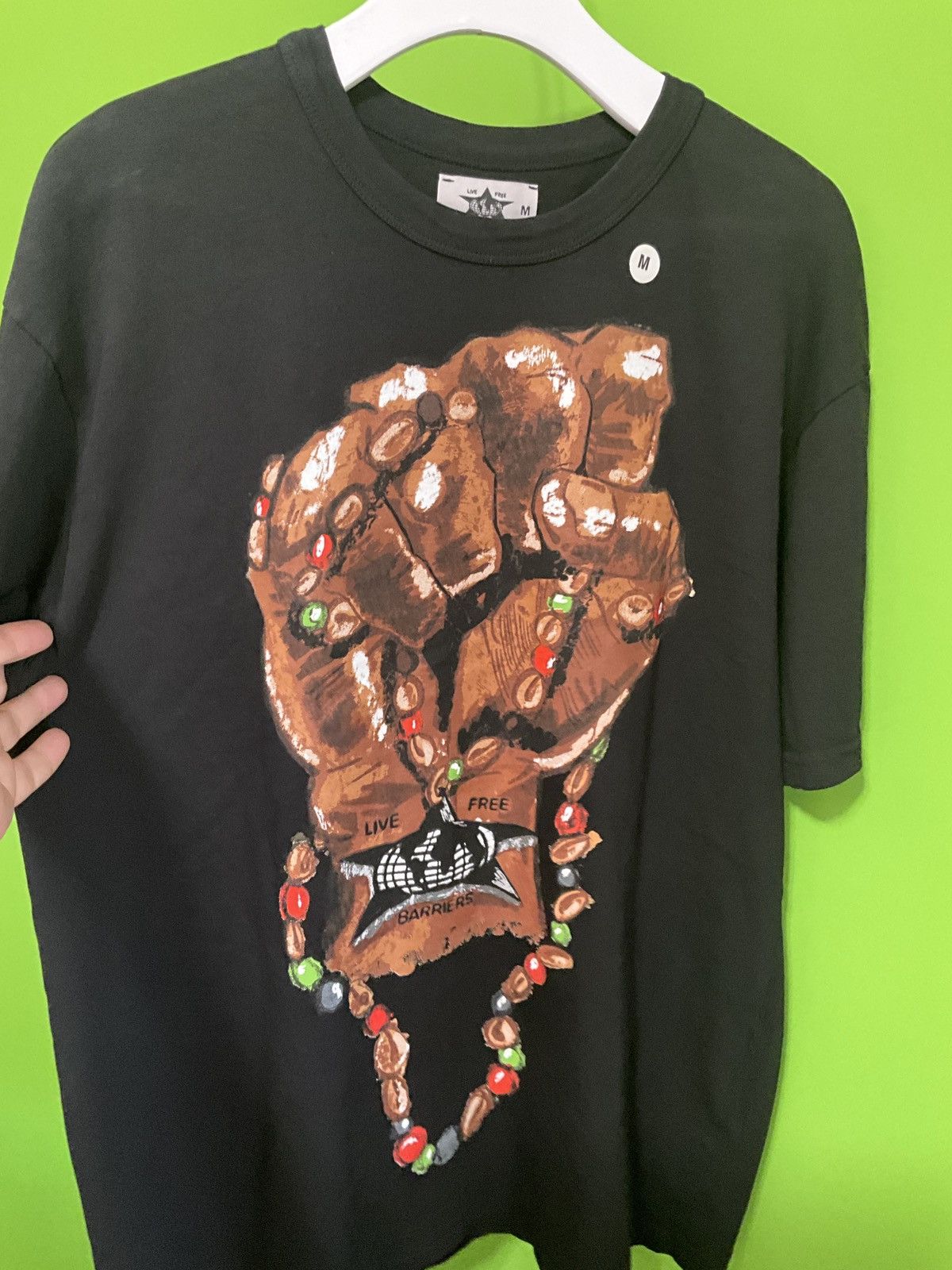 Barriers Barriers live free T shirt Size US M / EU 48-50 / 2 - 3 Thumbnail