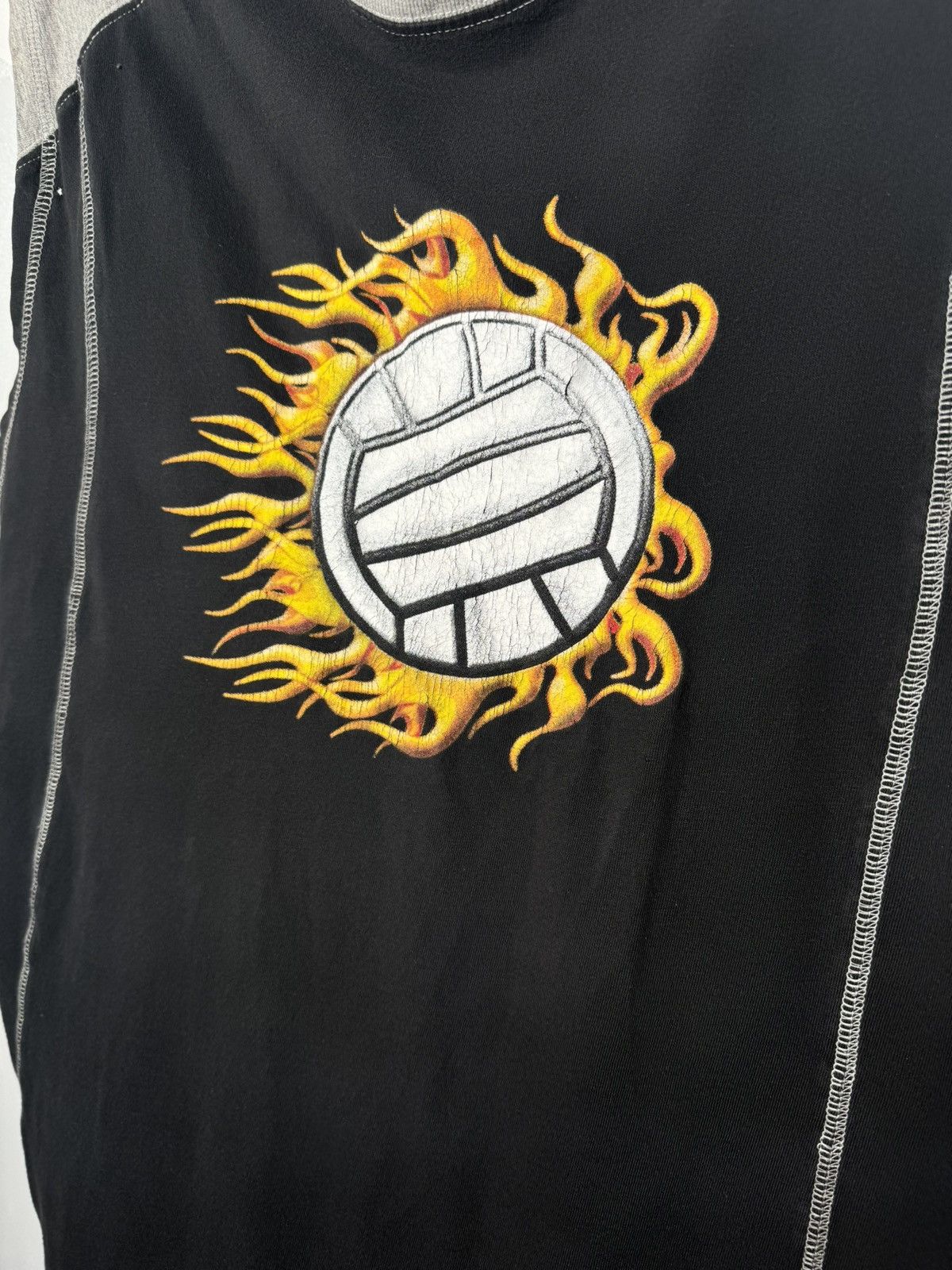 Vintage Athletic Works Volleyball Flame Bully 90s Archive Tank Size US L / EU 52-54 / 3 - 2 Thumbnail