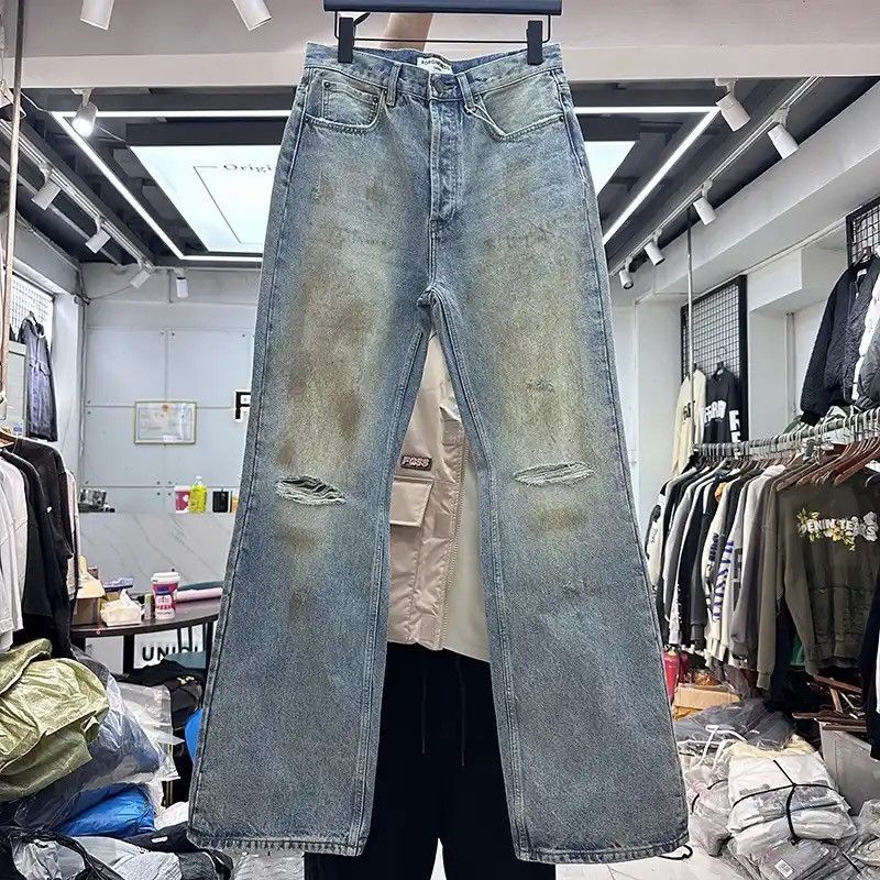 Dirty vintage distress style jeans