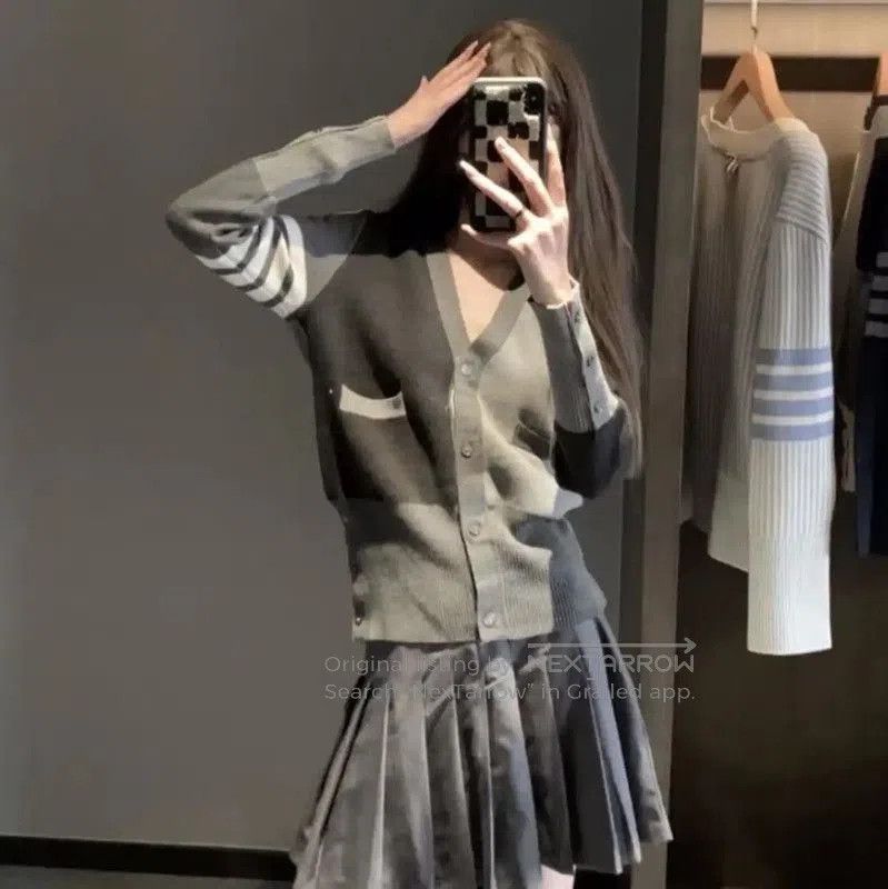 Thom Browne Thom Browne Colorblocked Cotton Cardigan for Women . Size XS / US 0-2 / IT 36-38 - 9 Thumbnail