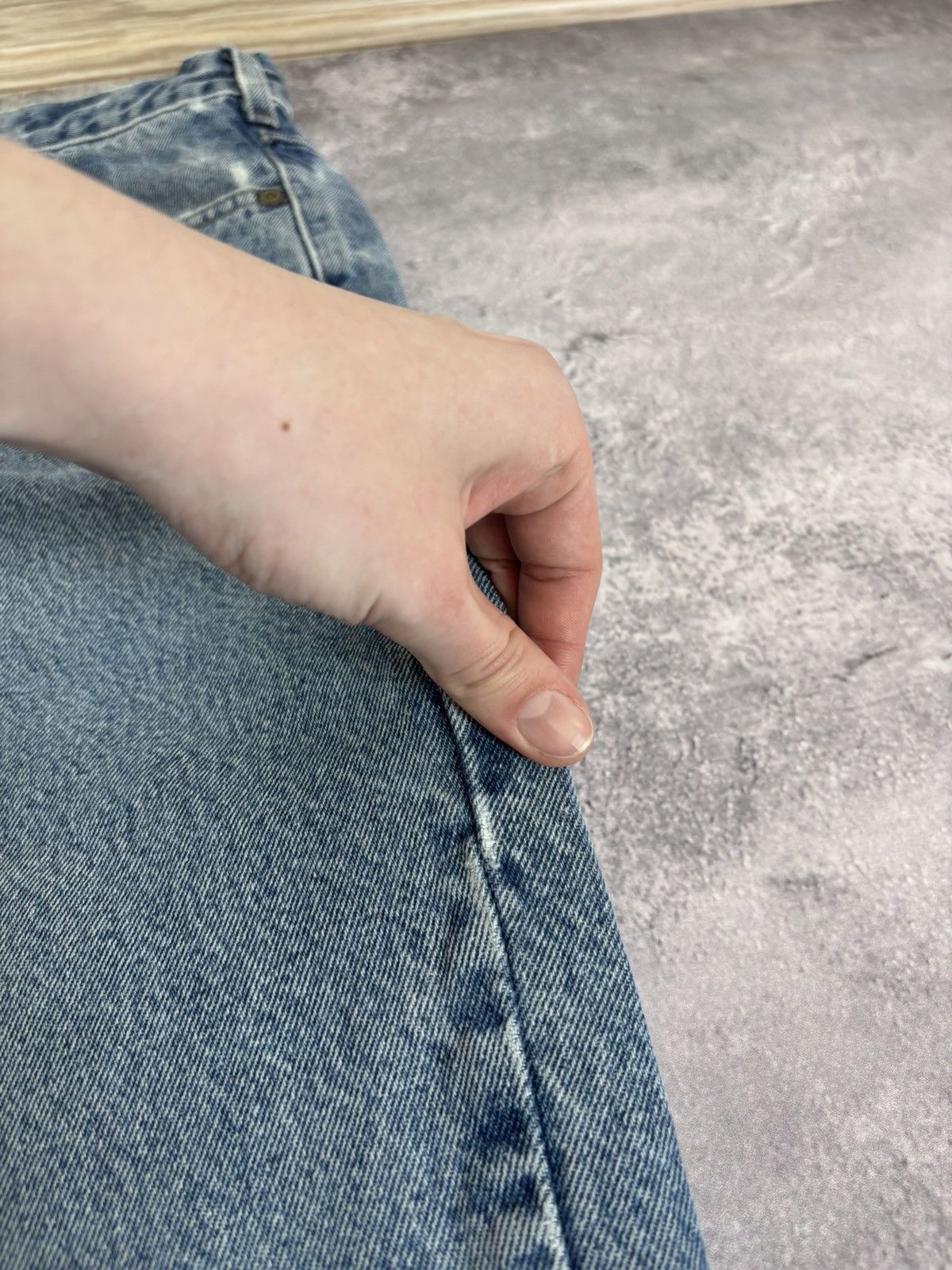 Carhartt Vintage Carhartt Men’s Faded Blue Denim Jeans Relaxed Fit Size US 33 - 14 Thumbnail