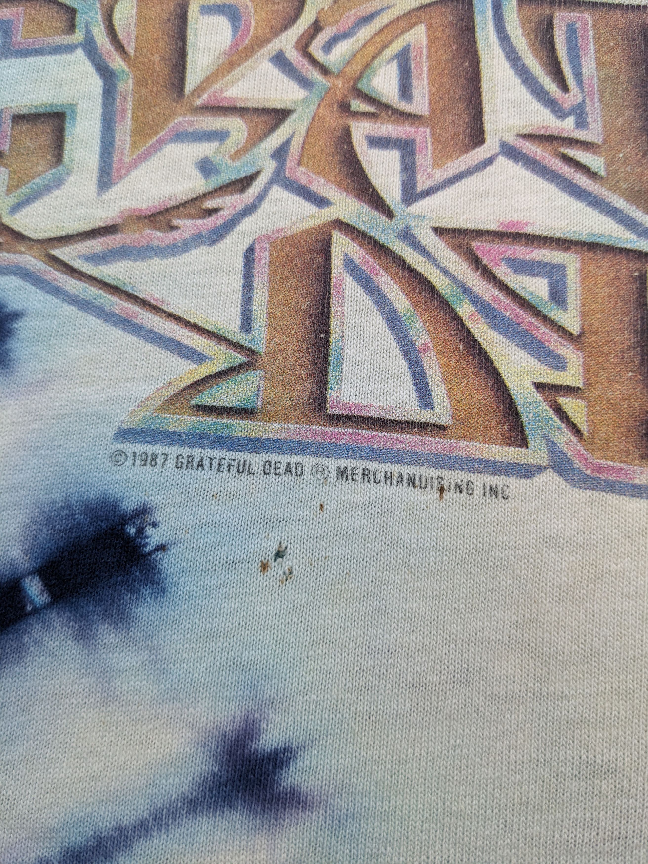 Band Tees VINTAGE 1987 GRETEFUL DEAD RAIN FOREST TYE DYE TSHIRT Size US L / EU 52-54 / 3 - 6 Thumbnail