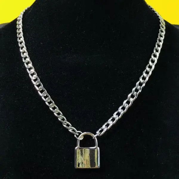 High Sport × Jewelry center padlock curb Cuban chain necklace Size ONE SIZE - 1 Thumbnail