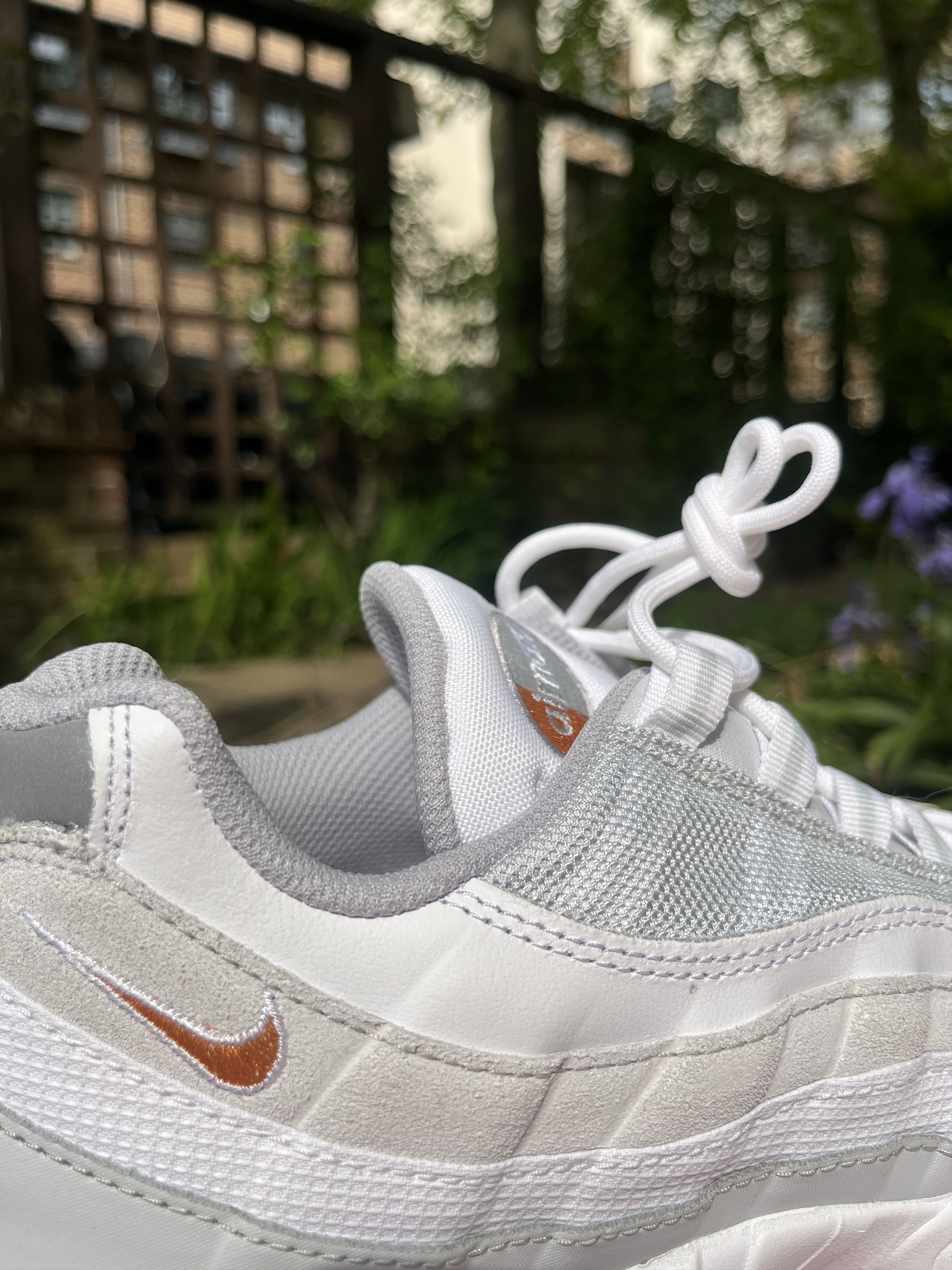 Nike Air Max 95 in Pure Platinum Hot Curry Size US 9 / EU 42 - 6 Thumbnail