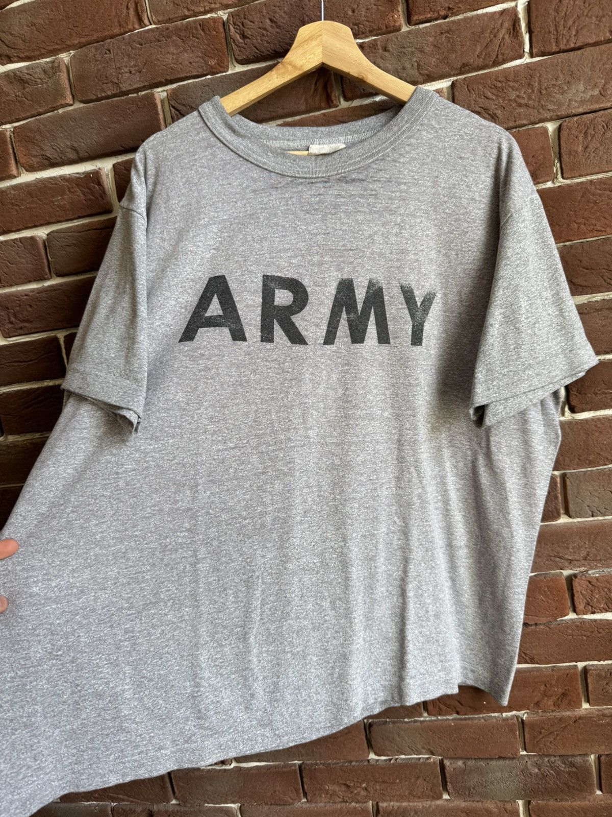 Vintage Vintage 80s Army Spellout Single Stitch T Shirt Band art XL Size US XL / EU 56 / 4 - 2 Thumbnail