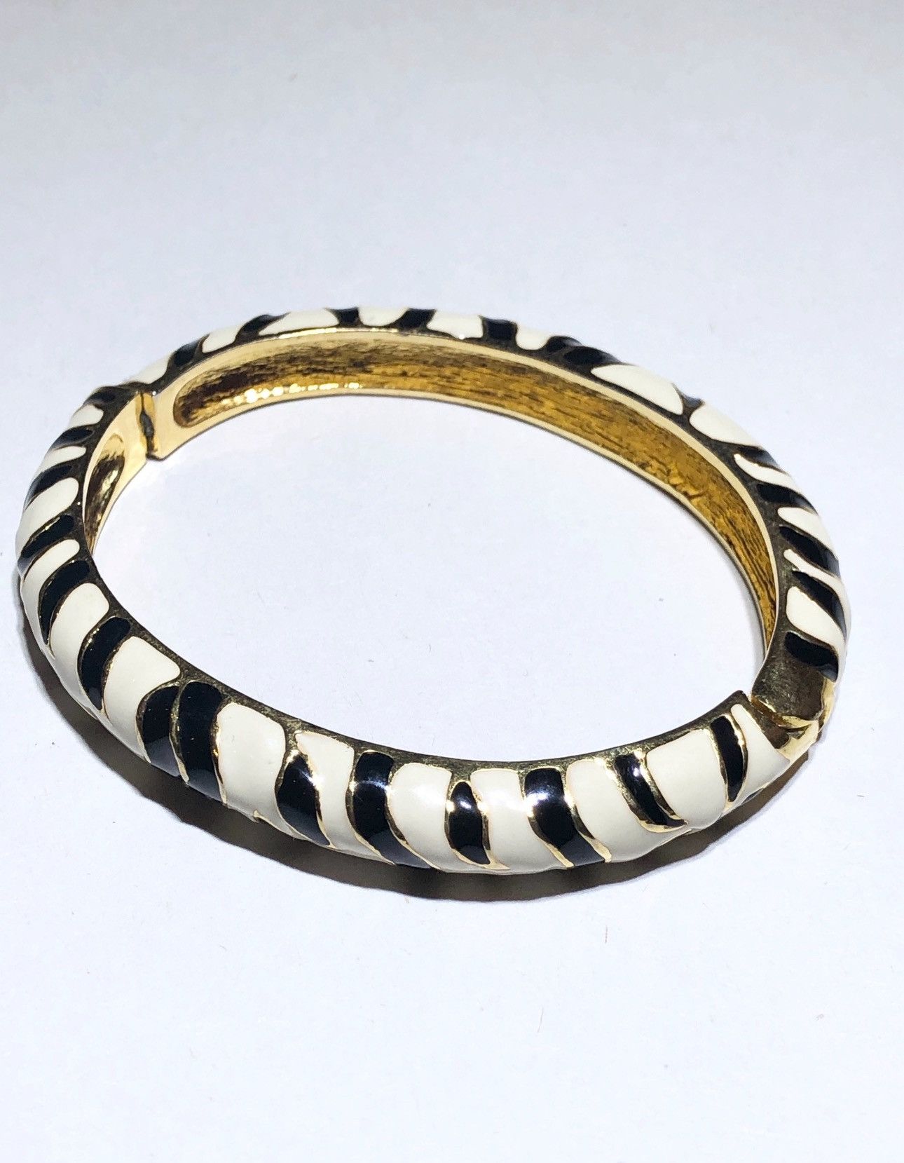 Kenneth Jay Lane KJL Kenneth J Lane Enamel Striped Cuff Bangle Bracelet Size ONE SIZE - 1 Thumbnail