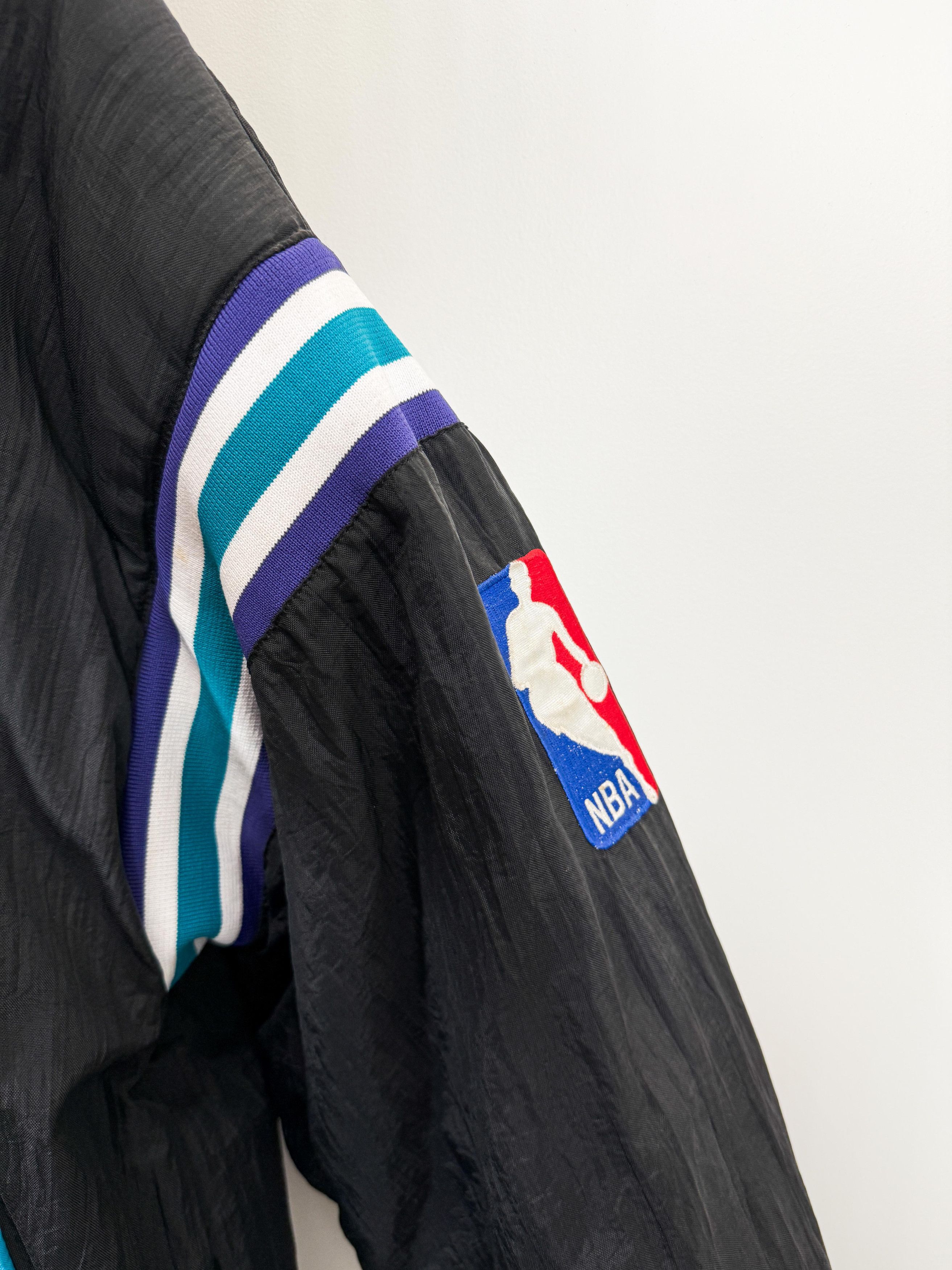 NBA × Pro Player × Vintage 90s Charlotte Hornets Reversible Jacket Size Medium NBA Melo Size US M / EU 48-50 / 2 - 4 Thumbnail