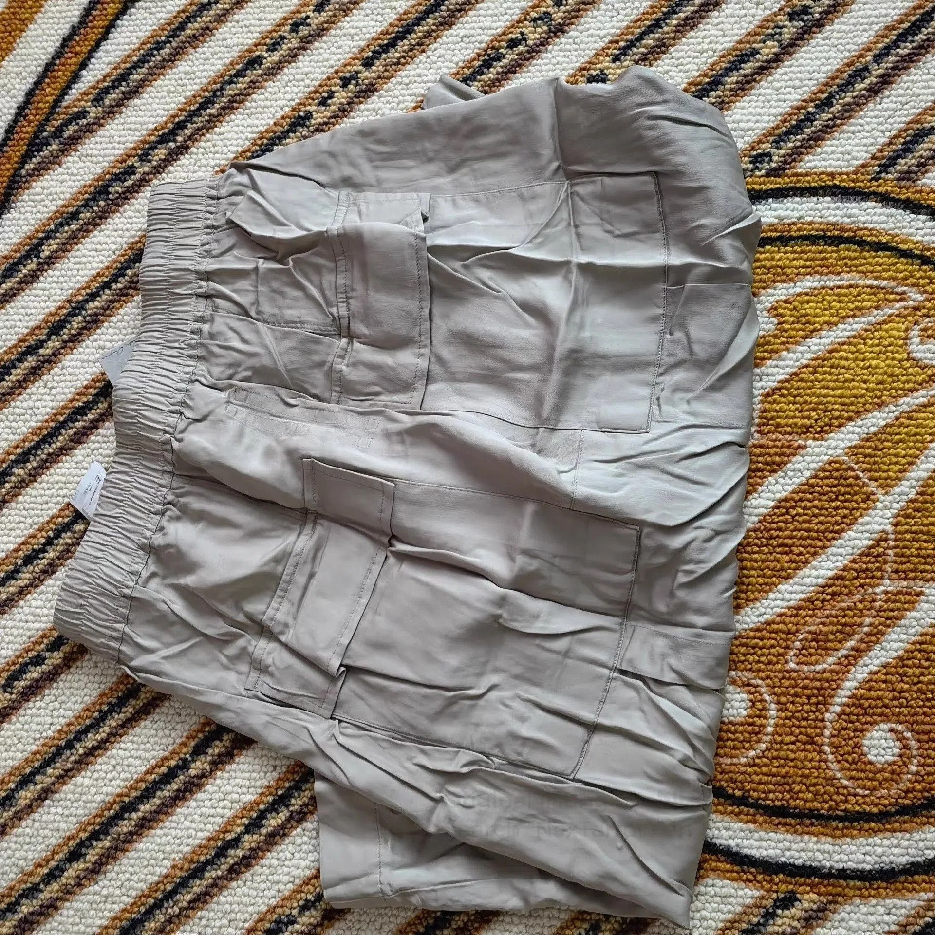 Rick Owens Silver Casual Shorts with Elastic Waist. Size US 32 / EU 48 - 5 Thumbnail