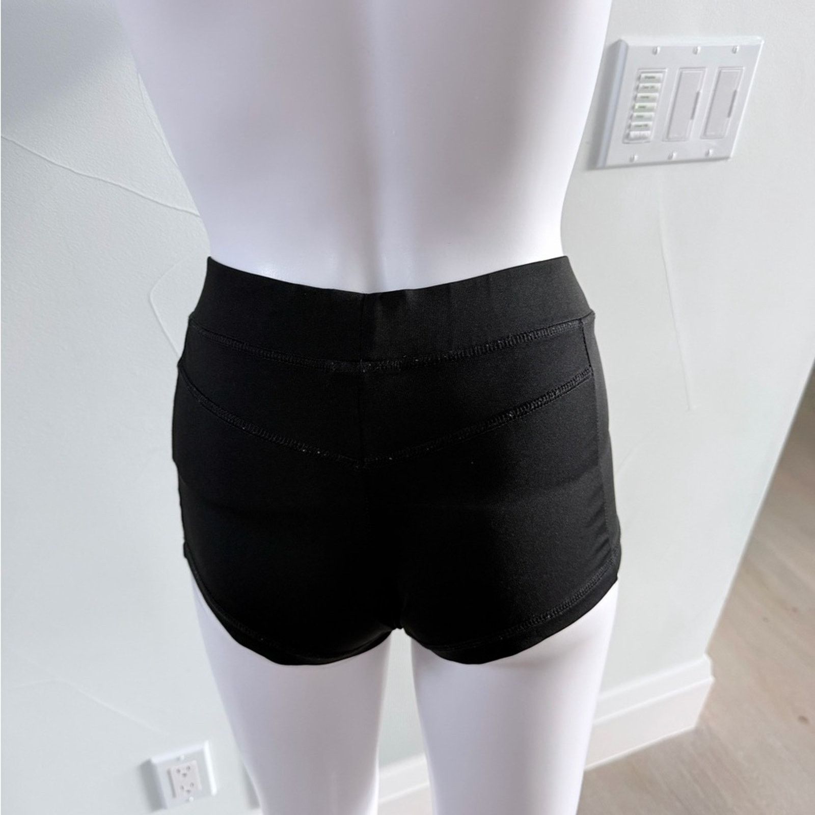 Other Hooters Women's Athletic Black Shorts size XS Size 25" / US 0 / IT 36 - 3 Thumbnail