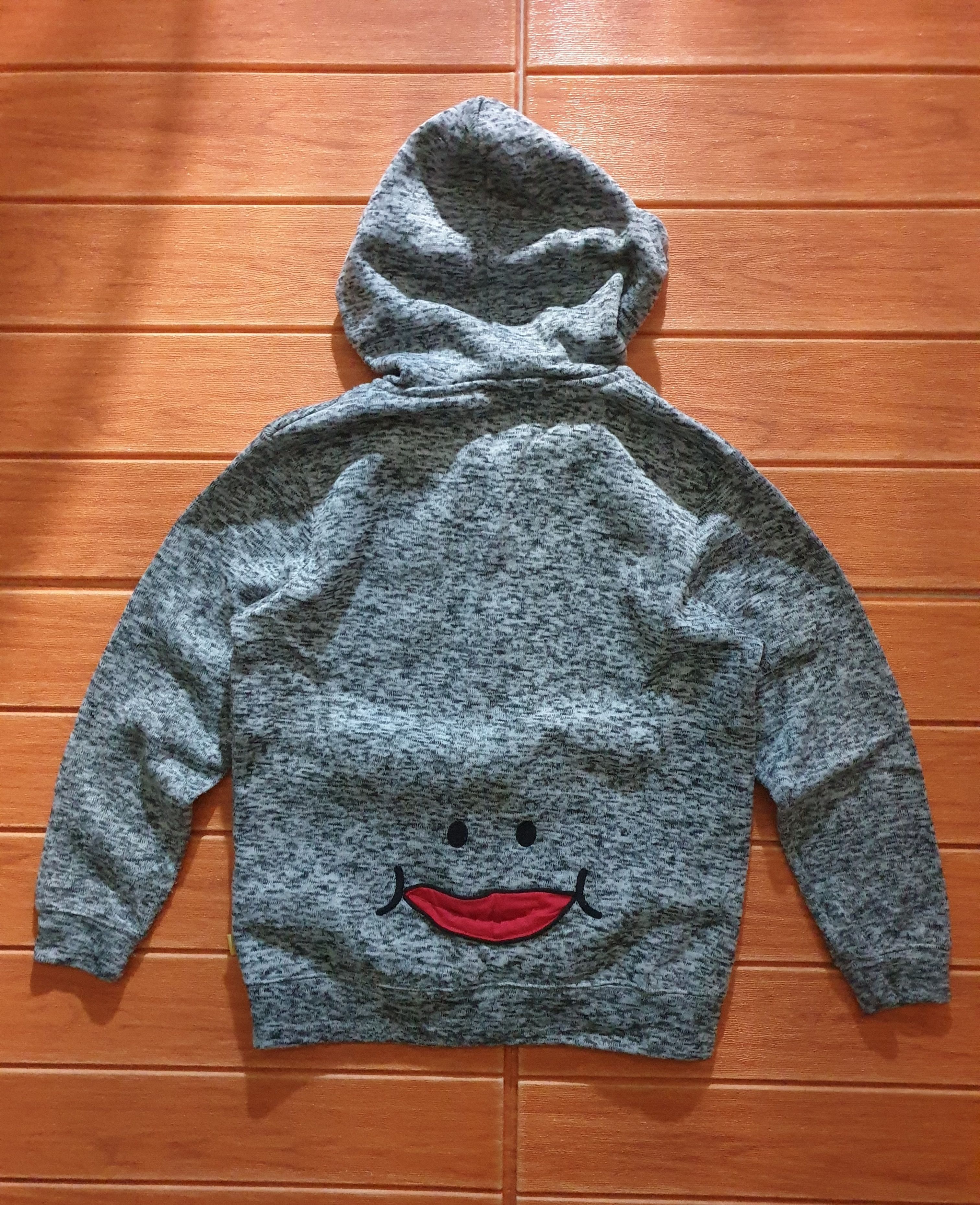 PPFM 💥Smile Up Japanese brand grey colour Sweater Size US M / EU 48-50 / 2 - 8 Thumbnail