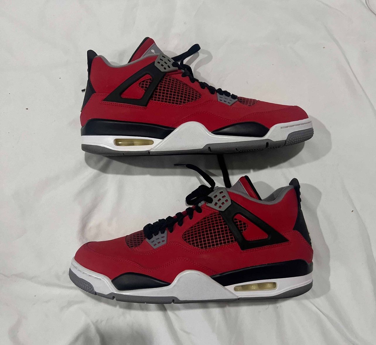 Jordan Brand Jordan 4 Retro ‘toro bravo’ Size US 12 / EU 45 - 1 Thumbnail