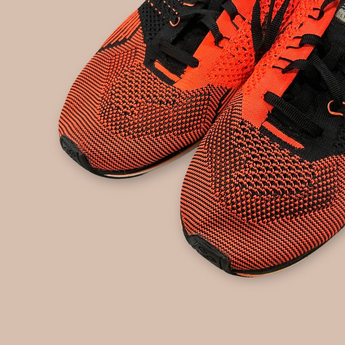 Nike Nike Flyknit Racer "Black Laser Crimson" Size US 10 / EU 43 - 10 Thumbnail