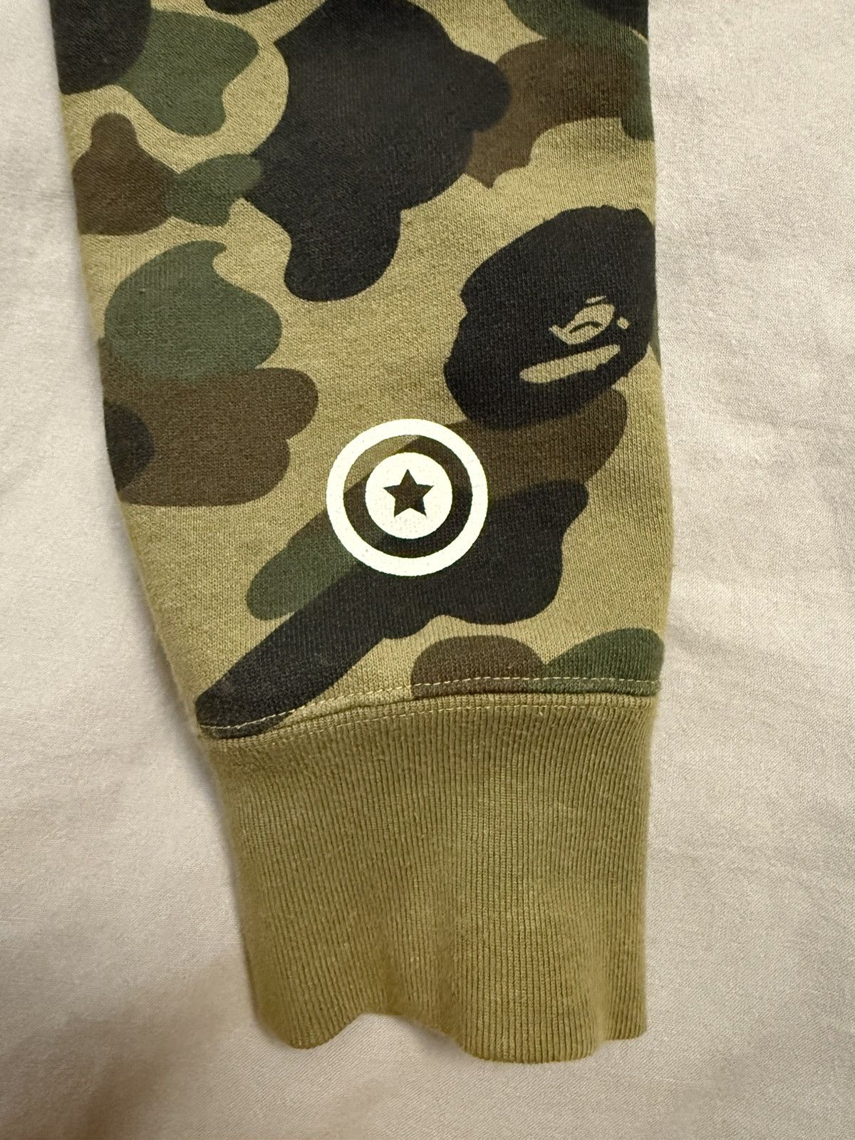 Bape Shark Zip Camo Crewneck Size US L / EU 52-54 / 3 - 3 Thumbnail