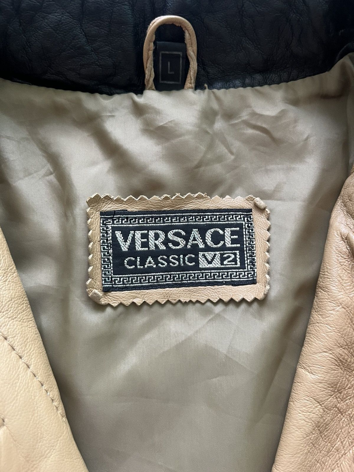 Versace Versace Classic V2 Vintage Genuine Leather Coat Beige Size L / US 10 / IT 46 - 5 Thumbnail