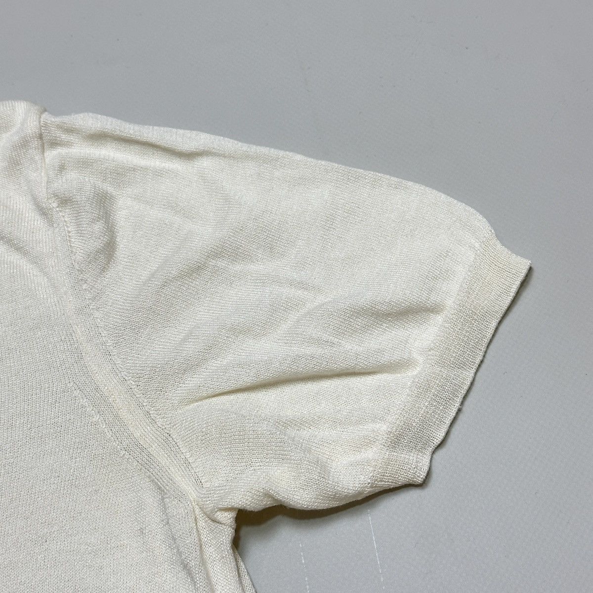 Salvatore Ferragamo Salvatore Ferragamo silk t shirt blouse jumper luxury vintag Size S / US 4 / IT 40 - 4 Thumbnail