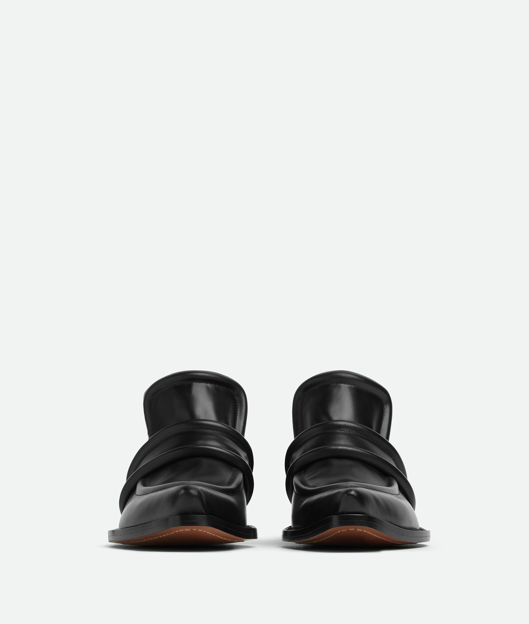 Bottega Veneta o1n1vont0325 Spada Loafers in Black Size US 11 / IT 41 - 2 Thumbnail