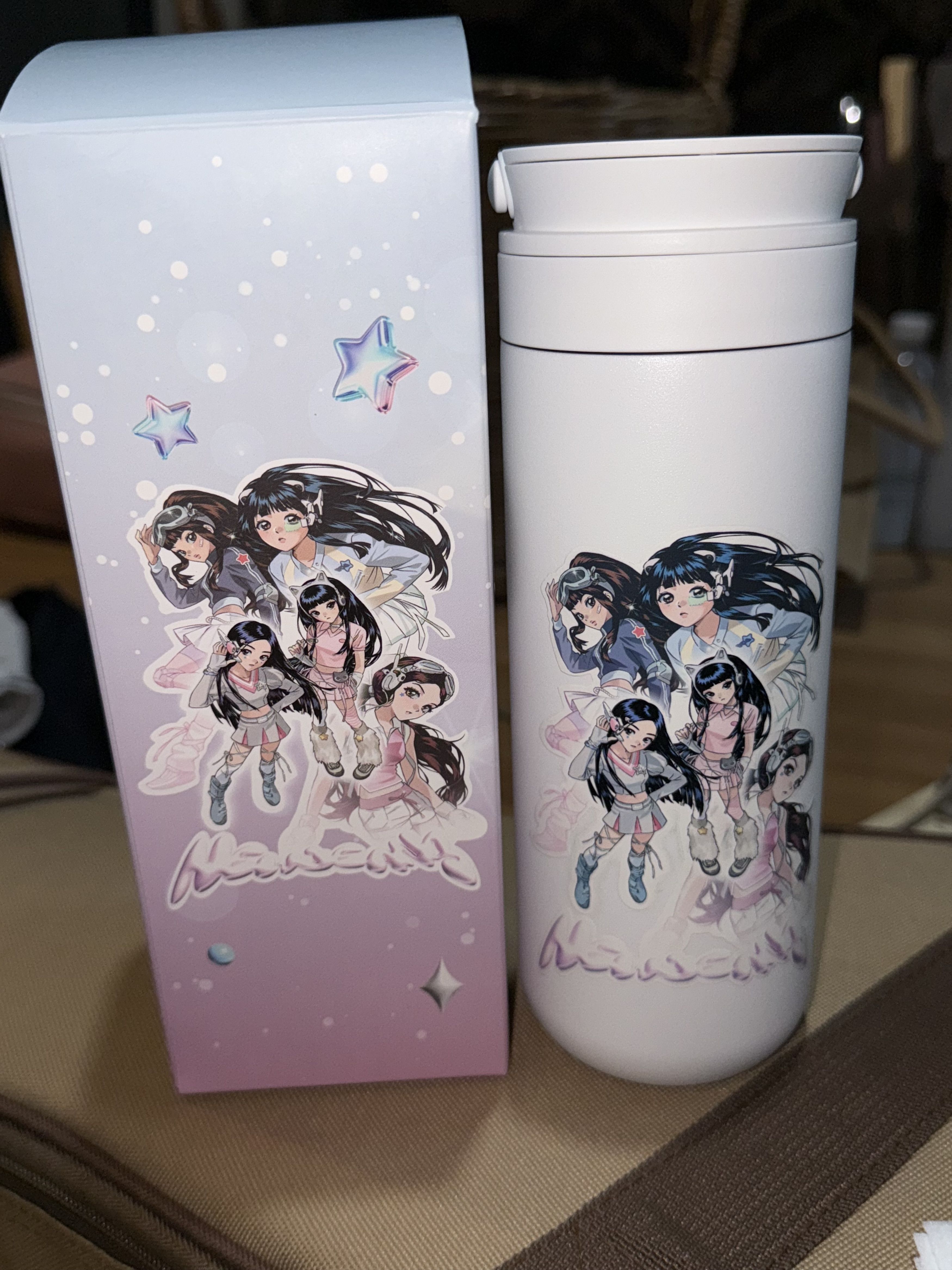 Other newjeans tumbler Size ONE SIZE - 1 Thumbnail