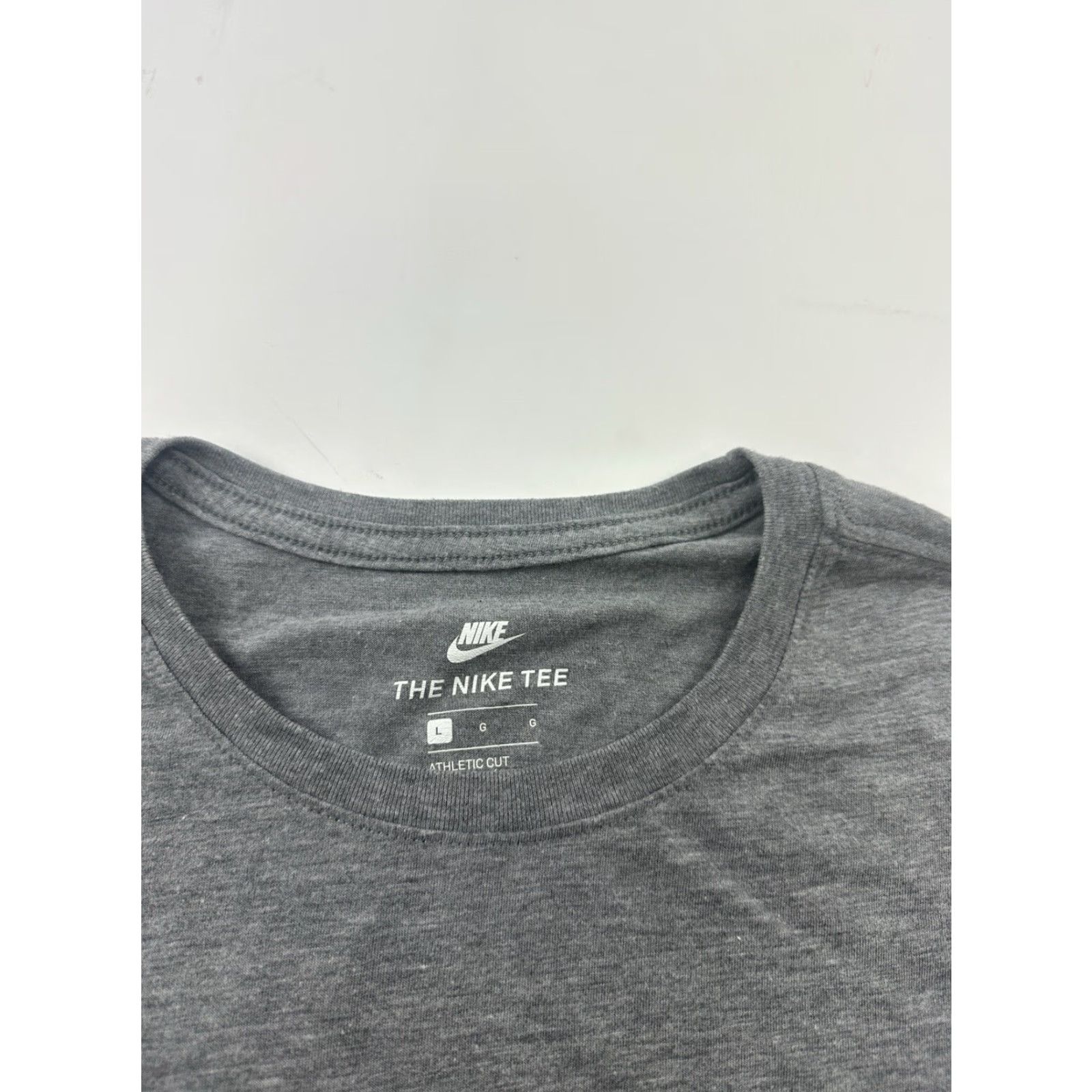 Nike Nike Shirt Mens Large Gray Athletic Short Sleeve Crew Neck Tee Size US L / EU 52-54 / 3 - 3 Thumbnail