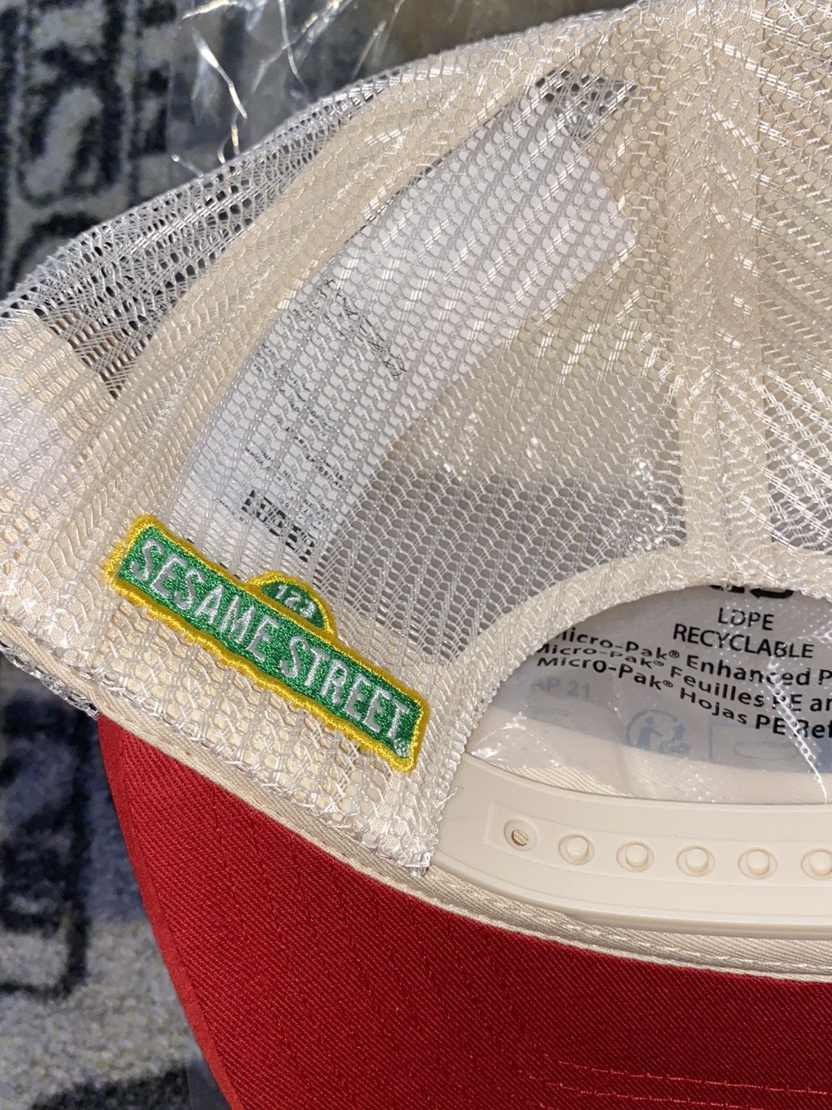 Kith Kith x Sesame Street Fast Elmo Nolan Trucker Cap Sandrift Size ONE SIZE - 4 Thumbnail