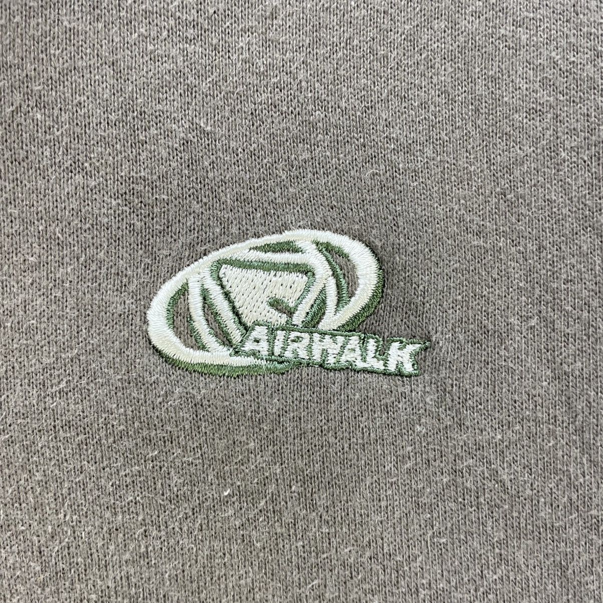 Airwalk 💥Vintage Air walk Small Logo Crewneck Sweatshirt Size US M / EU 48-50 / 2 - 4 Thumbnail