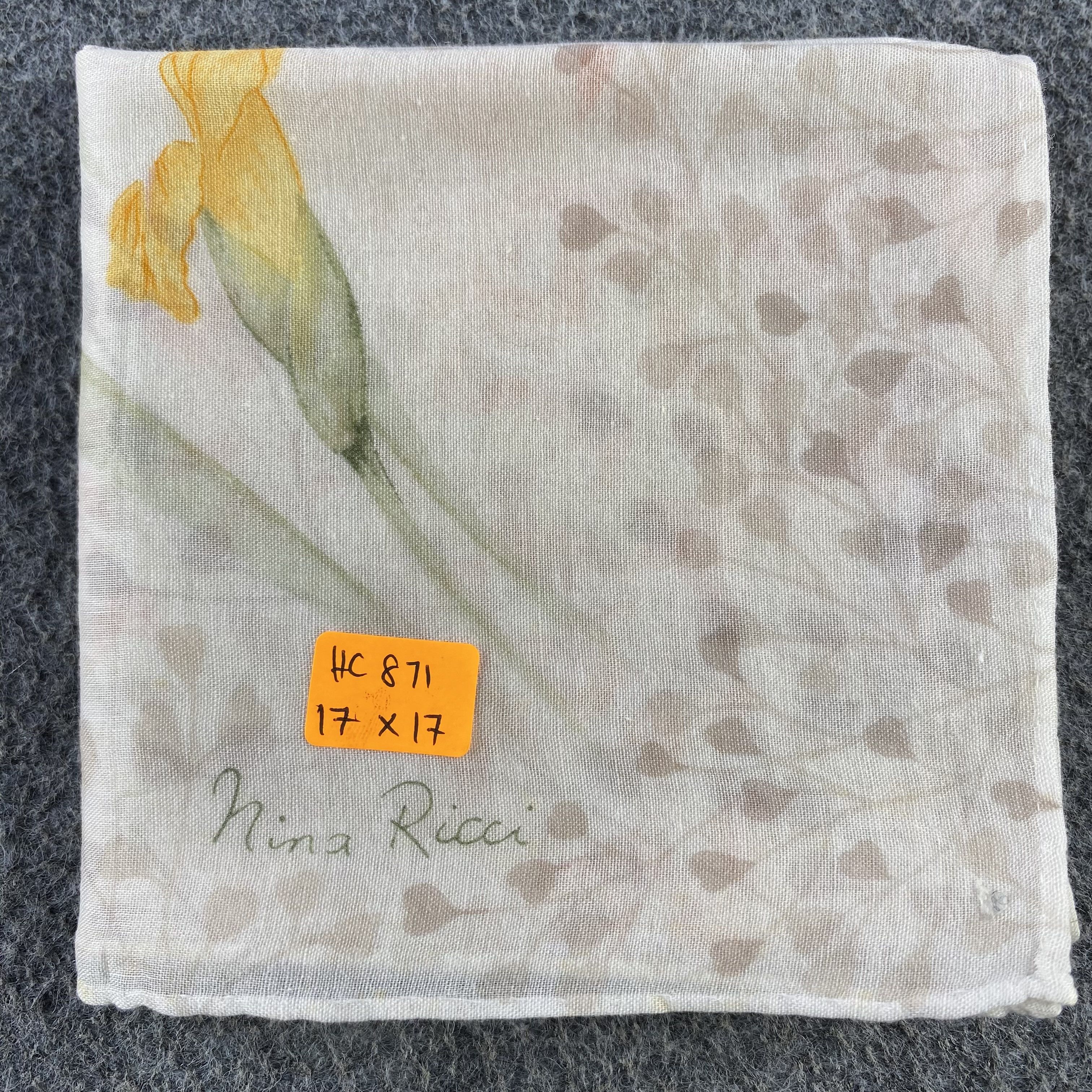 Nina Ricci Nina Ricci Handkerchief/Neckerchief/Bandana HC871 Size ONE SIZE - 5 Thumbnail