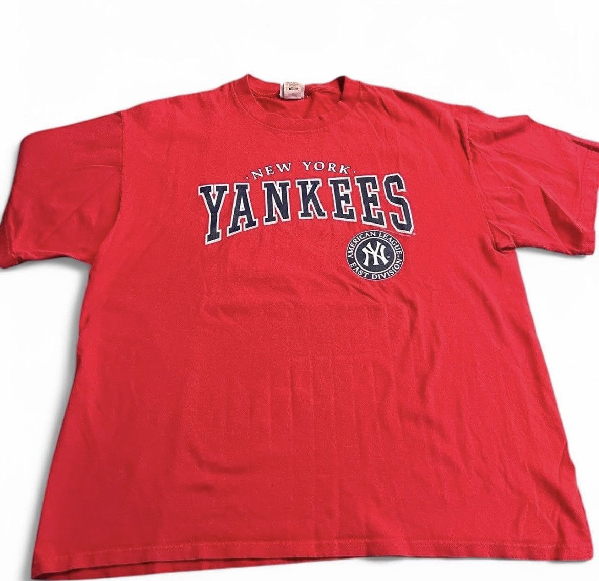 Lee Vintage Lee Sport Red Yankees T Shirt Size US XL / EU 56 / 4 - 1 Thumbnail