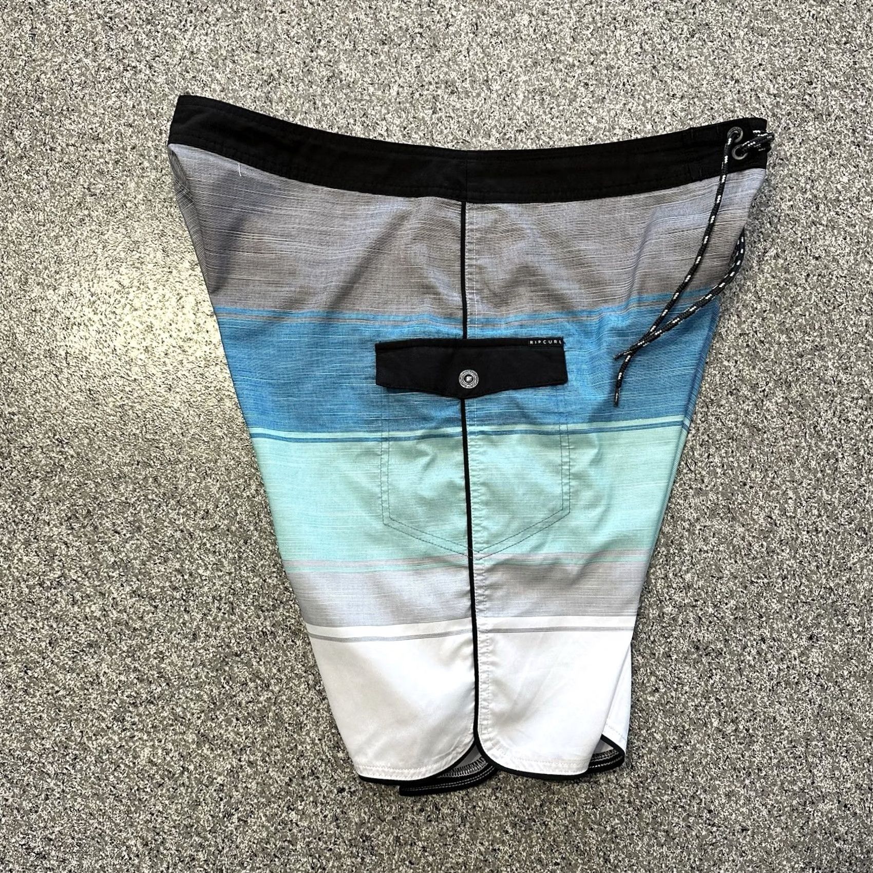 Rip Curl Rip Curl Board Shorts Mens 36 Colorblock Striped Swim Trunks Blue Size US 36 / EU 52 - 5 Thumbnail