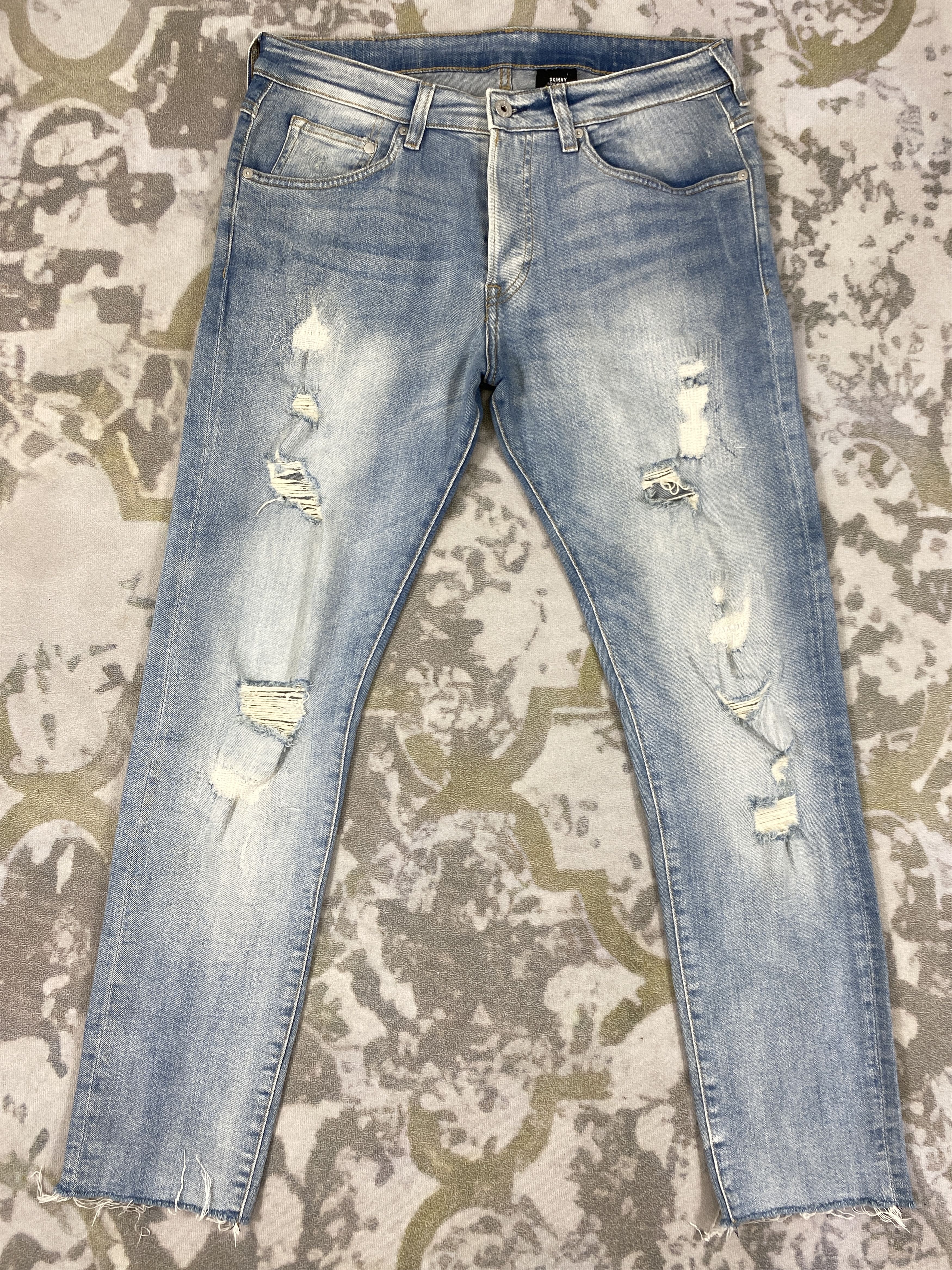 H&M H&M Japanese Brand Distressed Denim 34x28.5 -JN013 Size US 34 / EU 50 - 1 Thumbnail