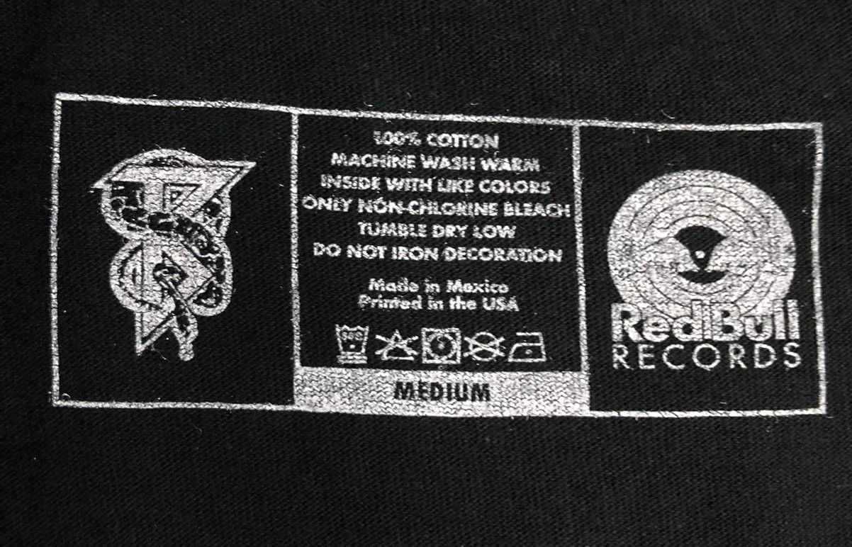 Band Tees Vintage RedBull Records Rock Band Beartooth T-Shirt Size US M / EU 48-50 / 2 - 10 Thumbnail