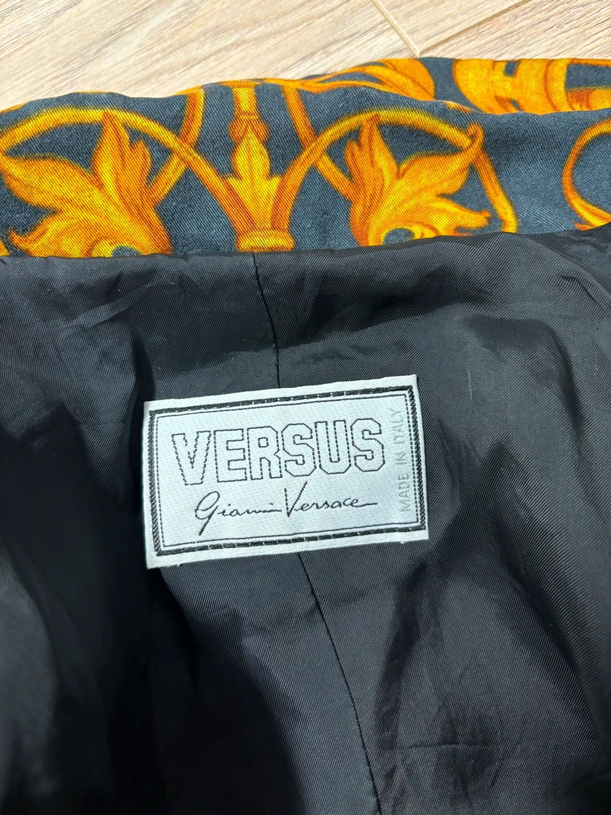 Vintage Baroque printed Jacket Gianni Versace