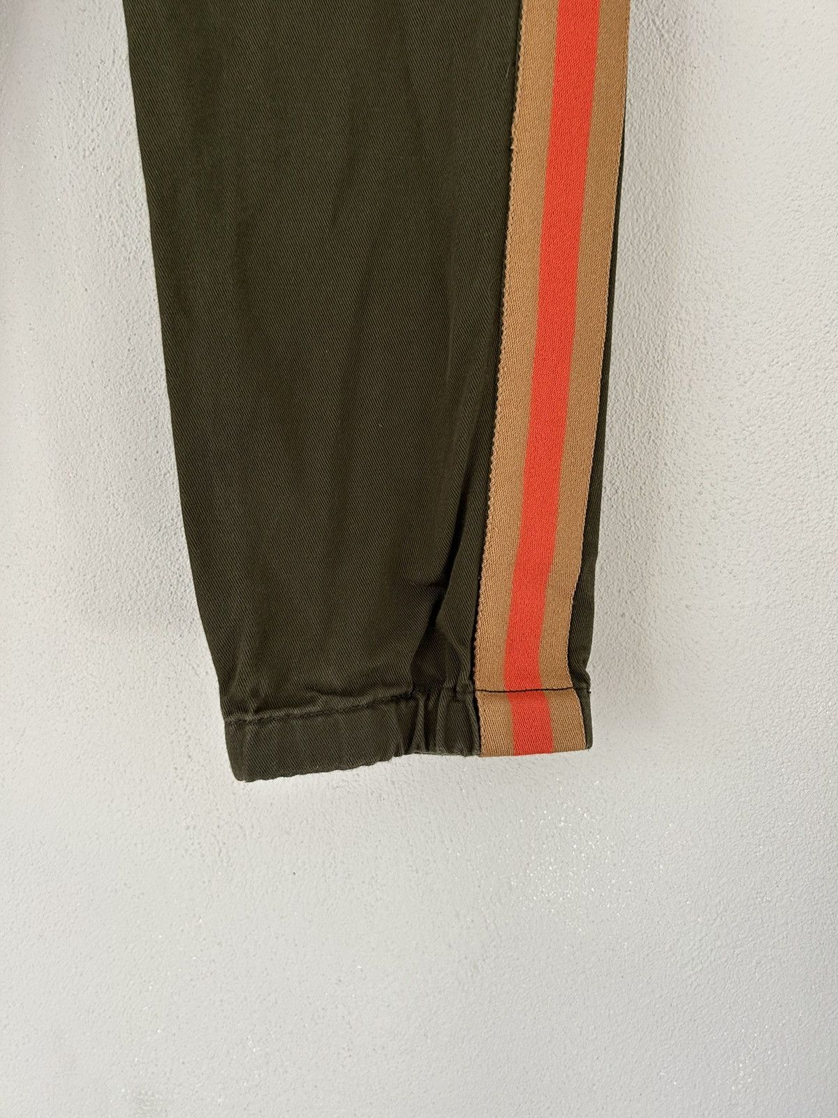 Gucci Side Stripe Pants with GG Logo Patch Size US 30 / EU 46 - 8 Thumbnail