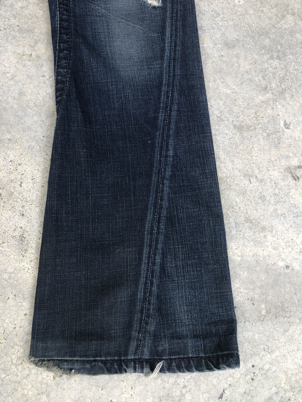 If Six Was Nine Japanese Stitch’s Flared Jeans Distressed Denim Size US 32 / EU 48 - 7 Thumbnail