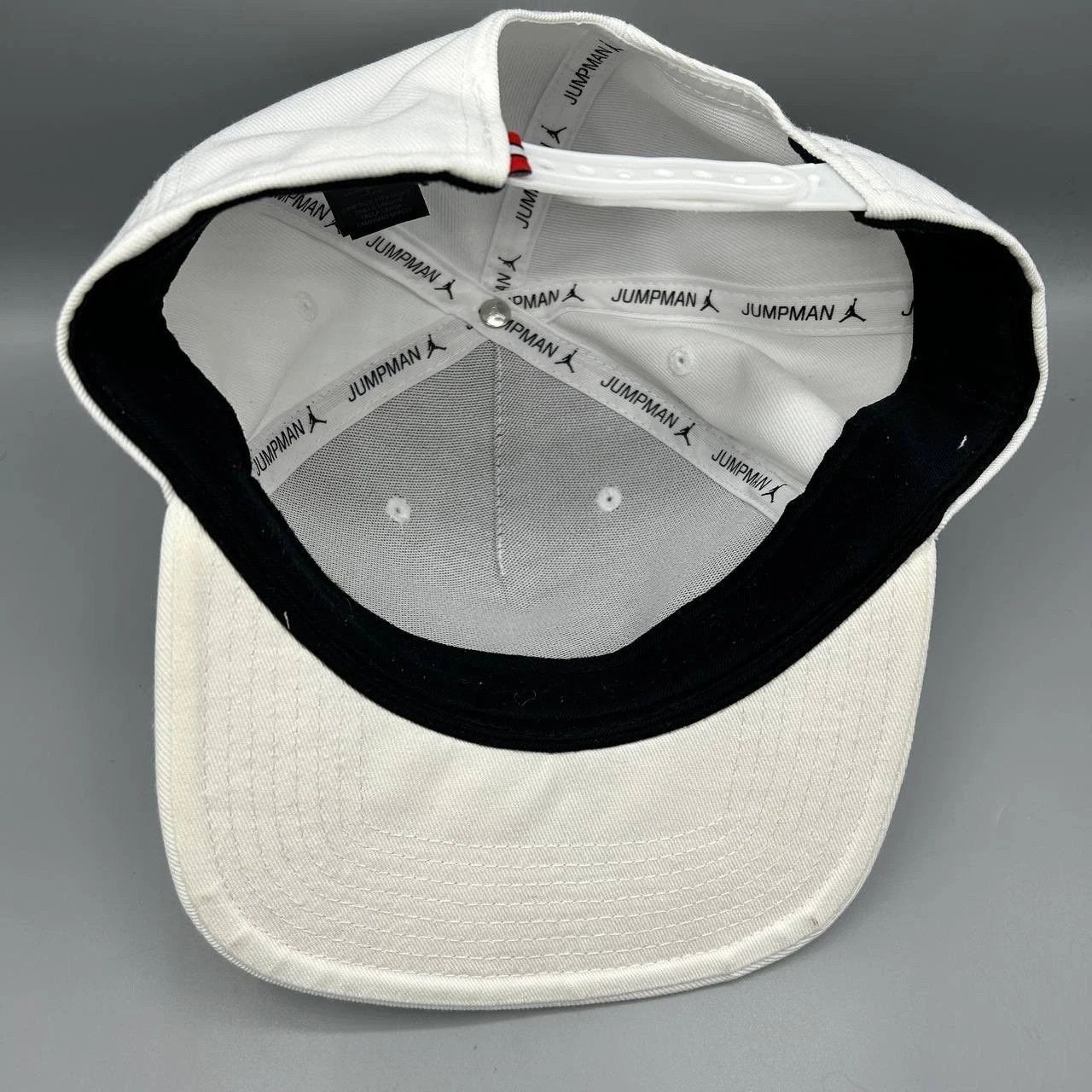 Jordan Brand Air Jordan Paris Saint Germain Hat Men White Snap Back Cap Size ONE SIZE - 2 Thumbnail
