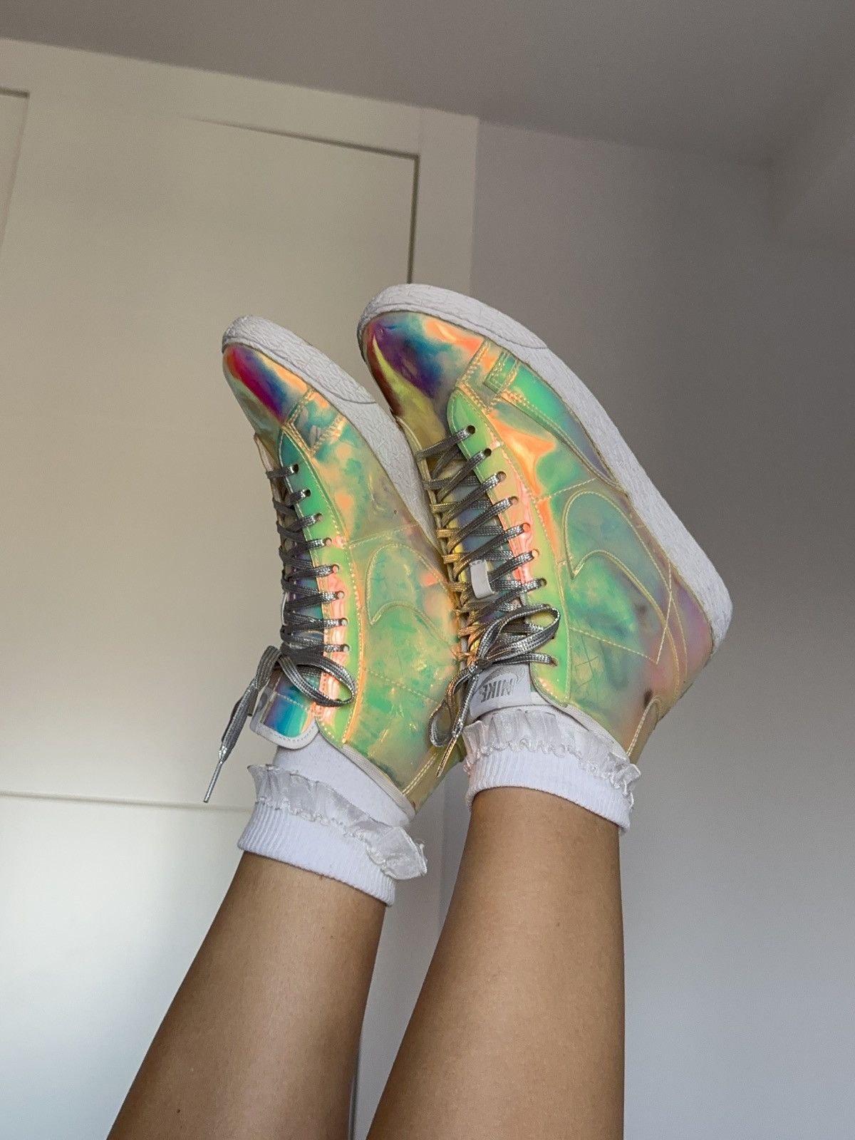 Nike Nike blazer iridescent holographic chameleon Size US 7.5 / IT 37.5 - 3 Thumbnail