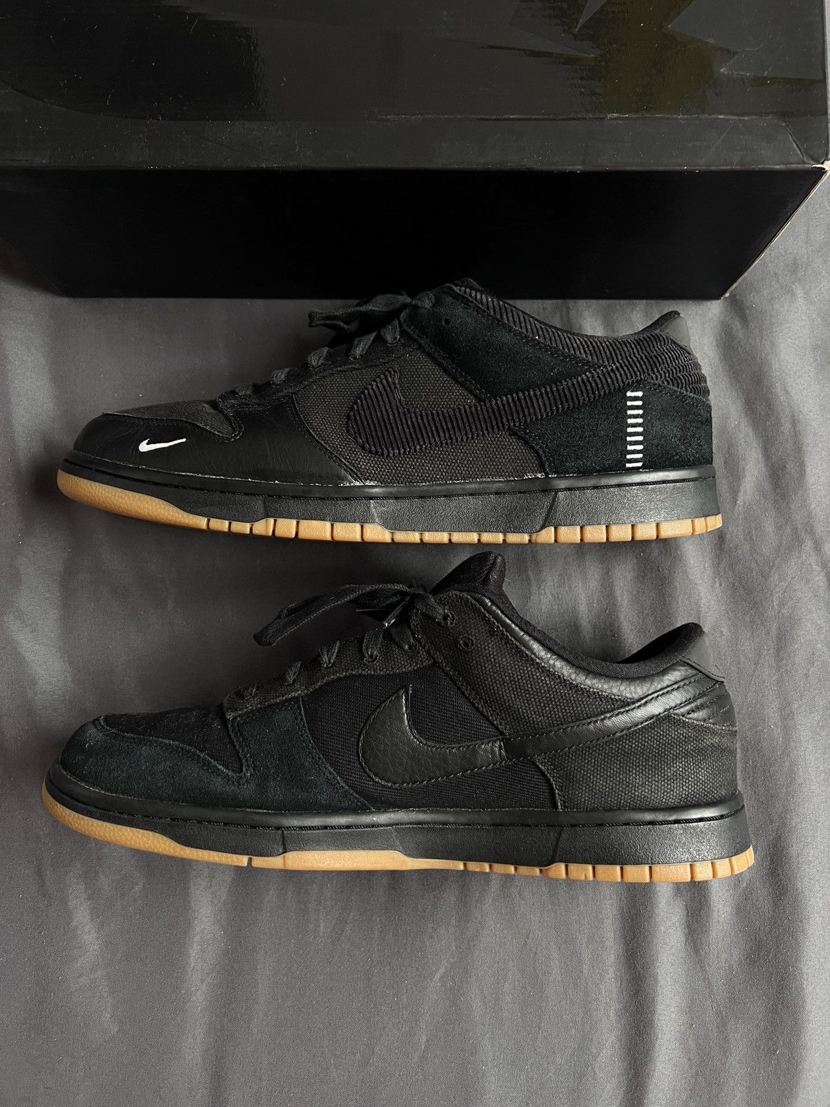 Nike × The Basement Nike x The Basement Dunk Low Black Size US 12 / EU 45 - 6 Thumbnail
