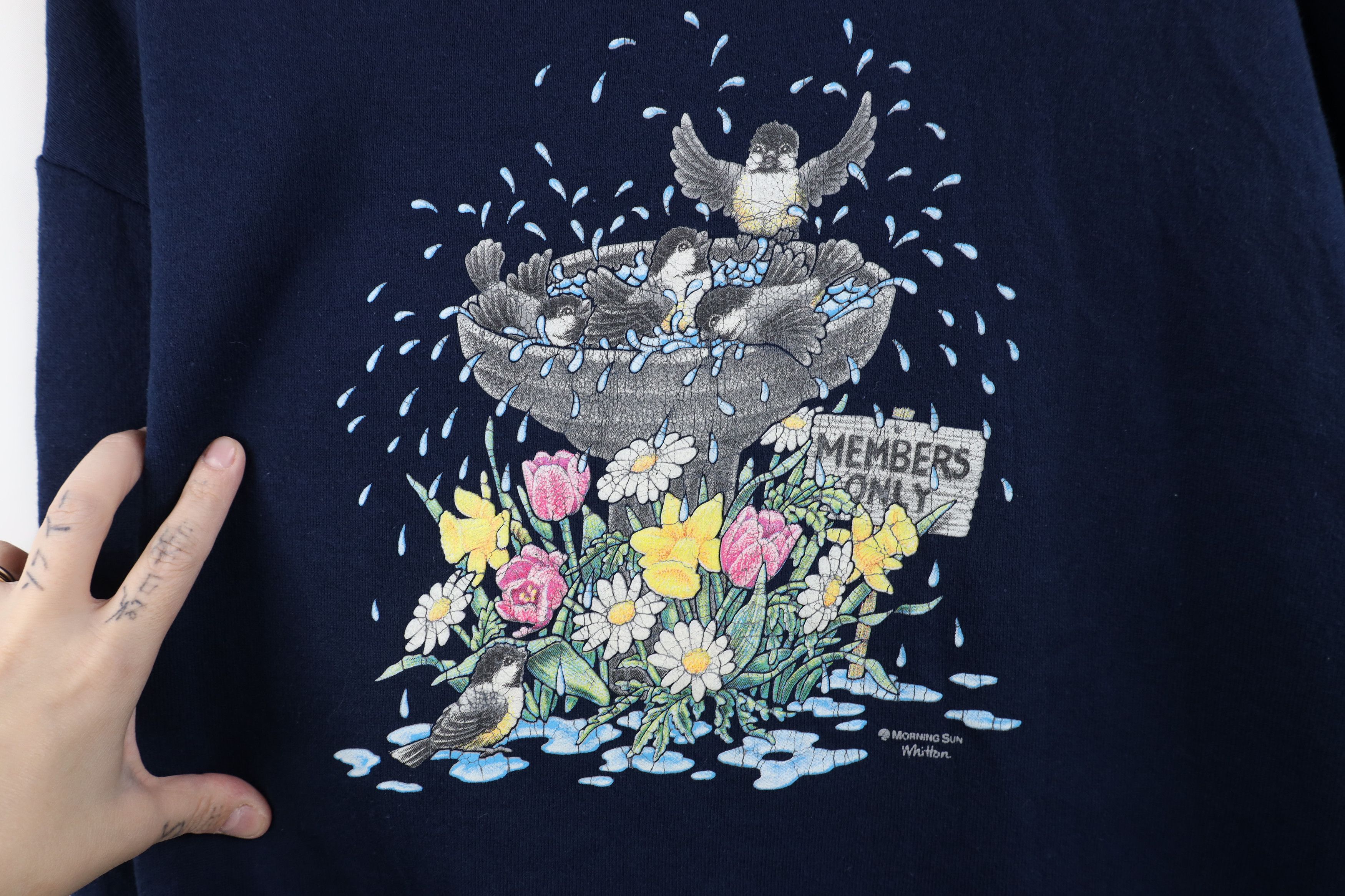 Vintage Vintage 90s Streetwear Bird Flower Sweatshirt Blue USA Size L / US 10 / IT 46 - 4 Thumbnail